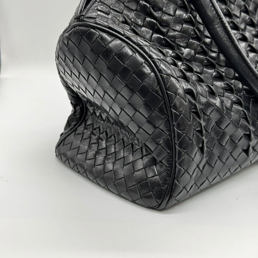 Bottega Veneta Shopping