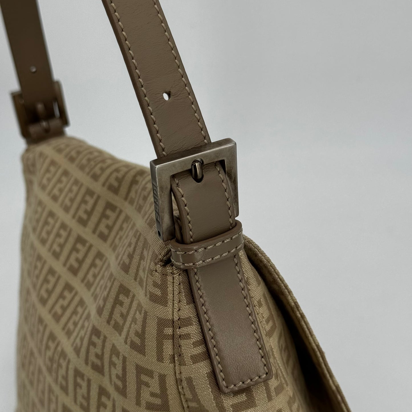 Fendi Baguette Mama