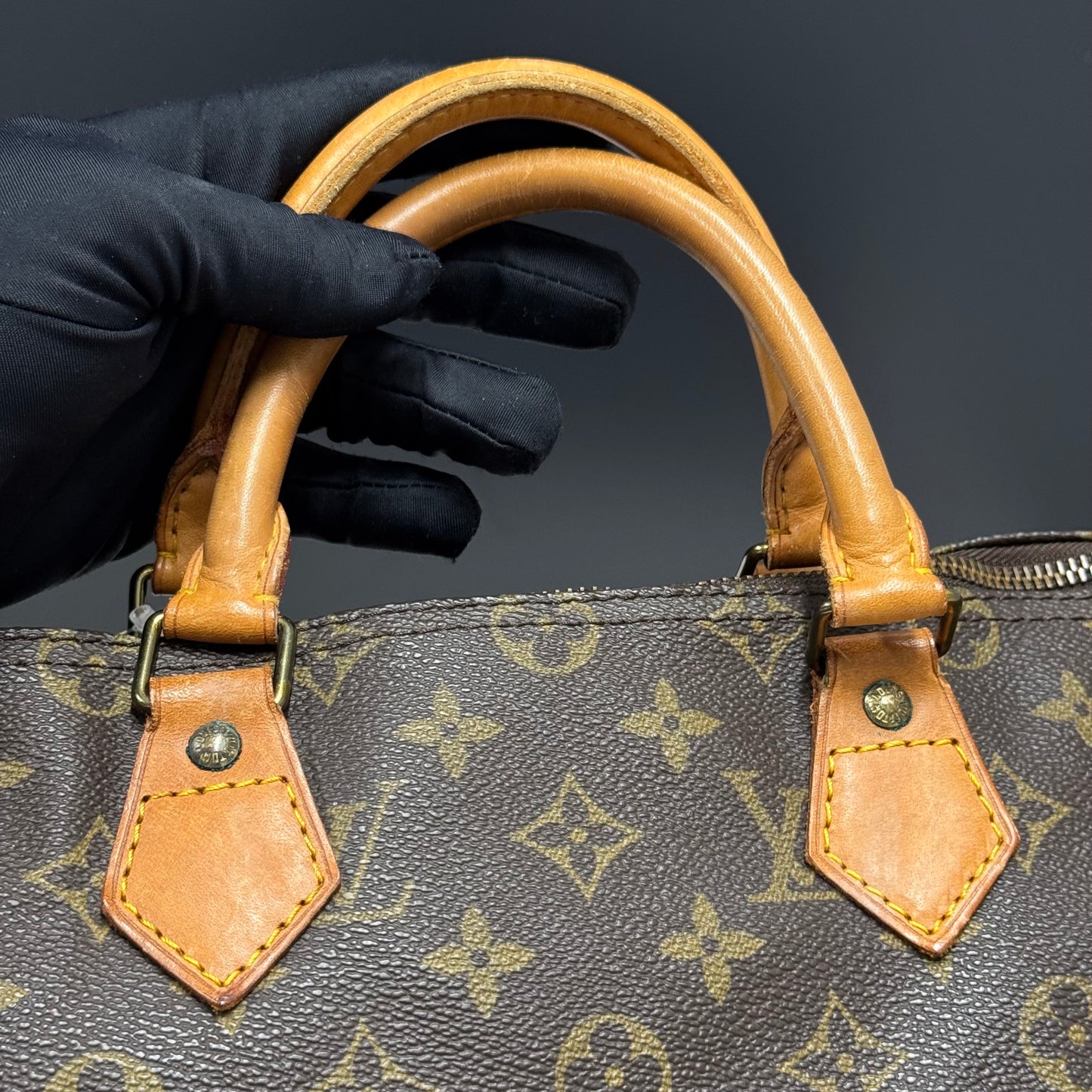 Louis Vuitton Speedy 35