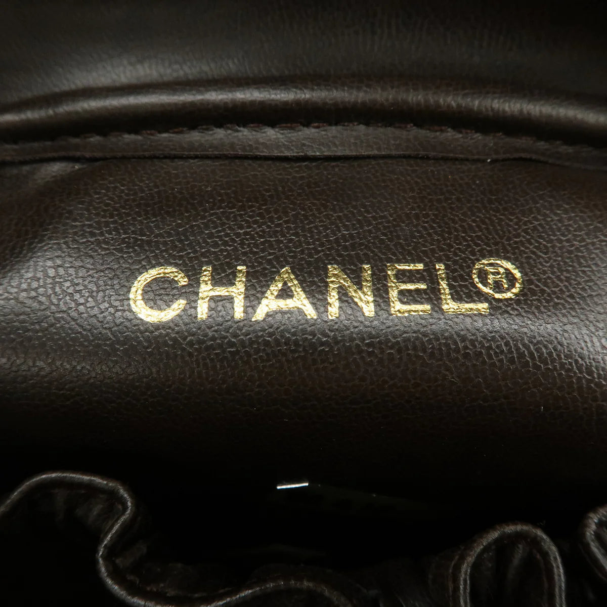Chanel vanity chocolat
