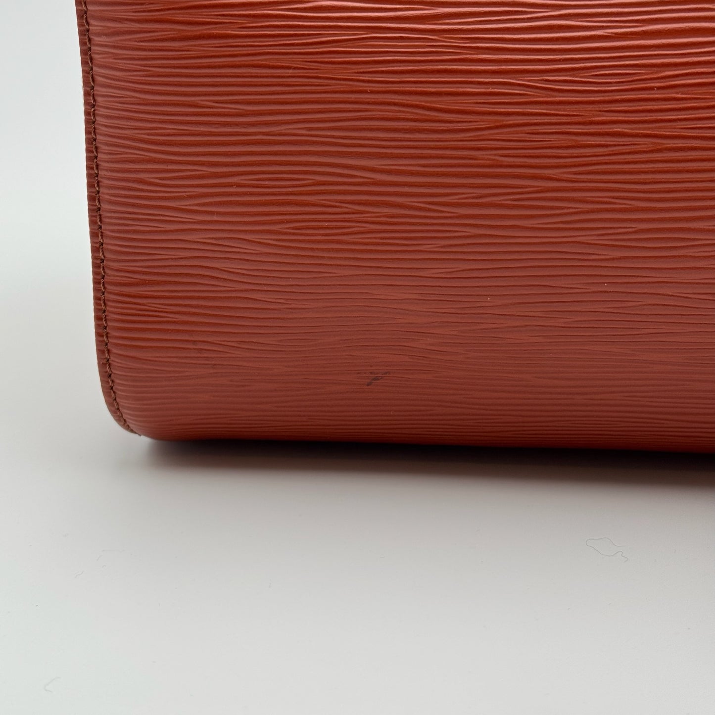 Louis Vuitton Speedy Épi 30