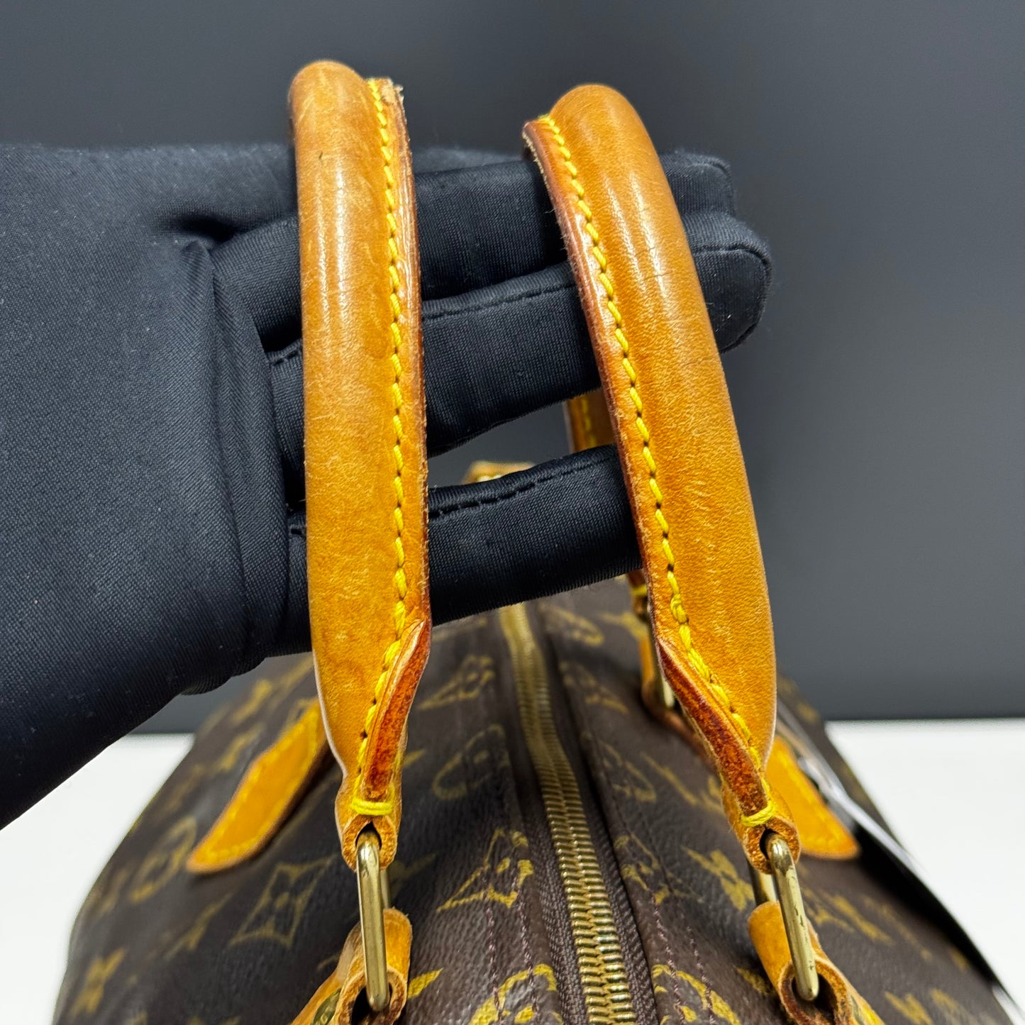 Louis Vuitton Speedy 35