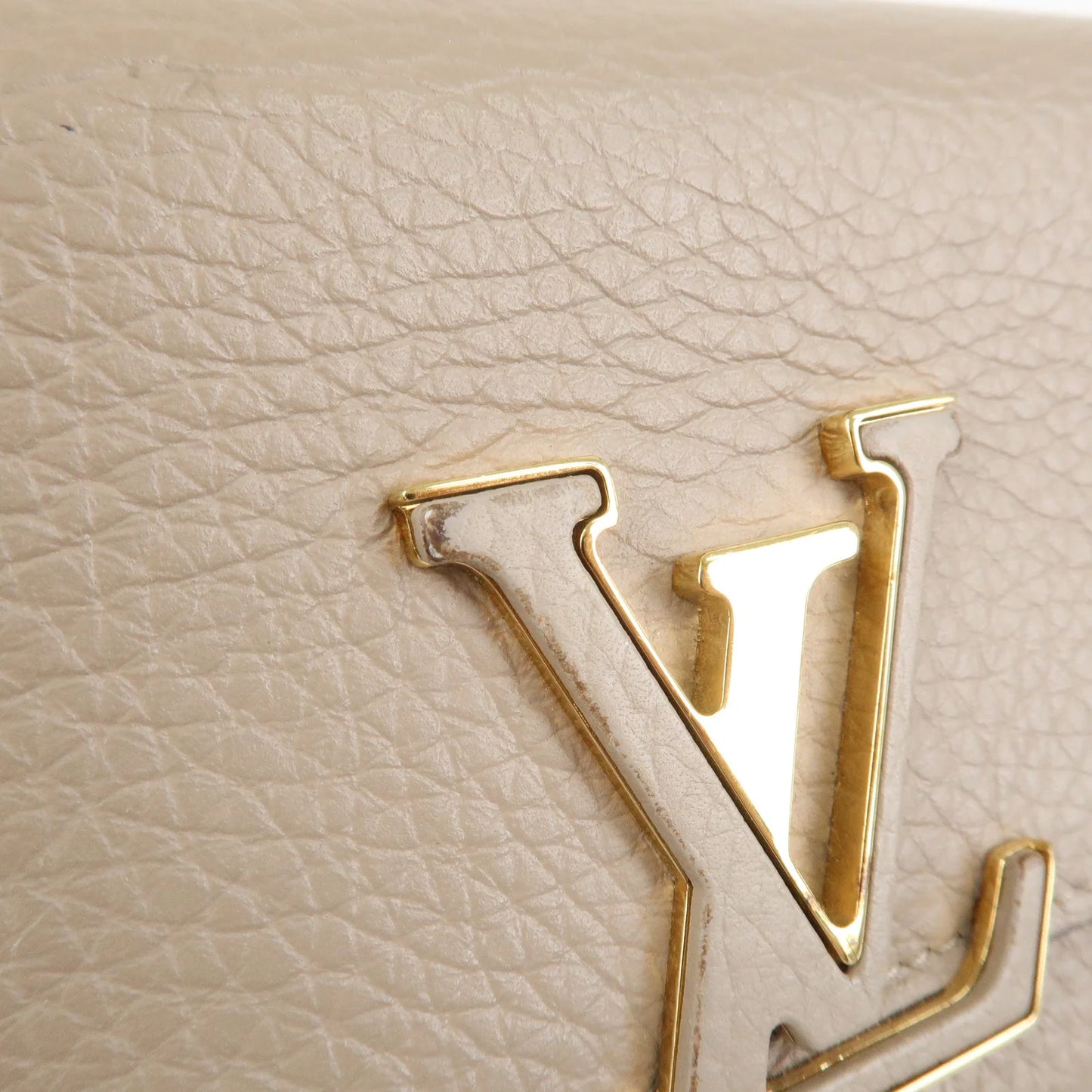 Louis Vuitton Portefeuille capucine
