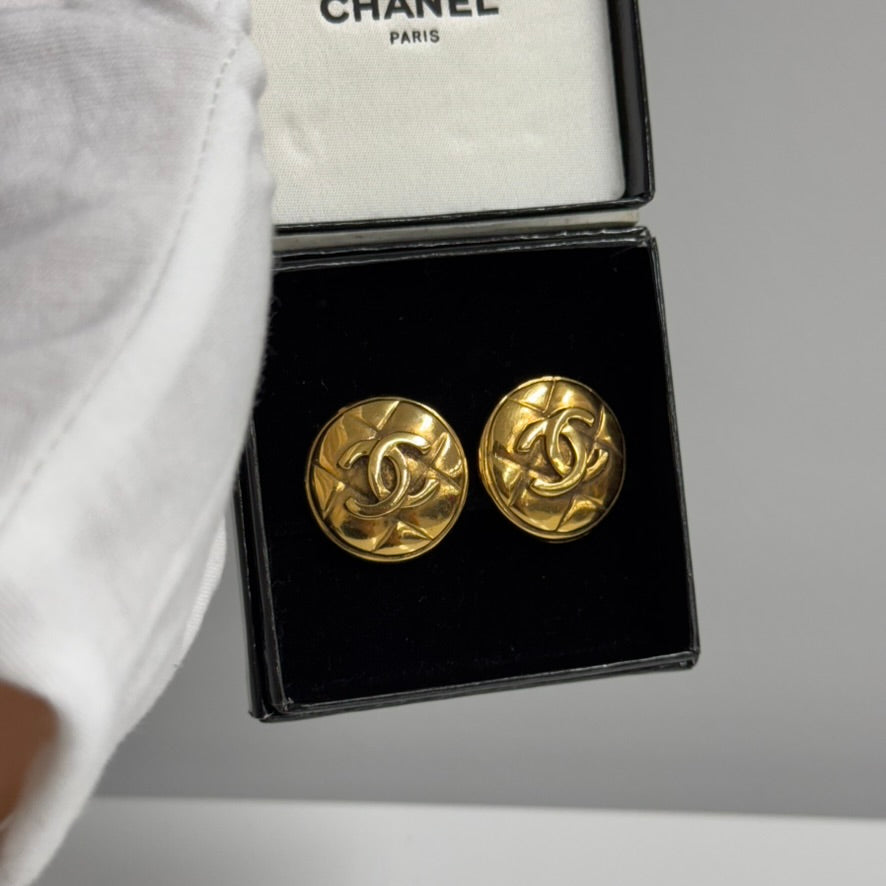 Chanel Clips D'Oreilles