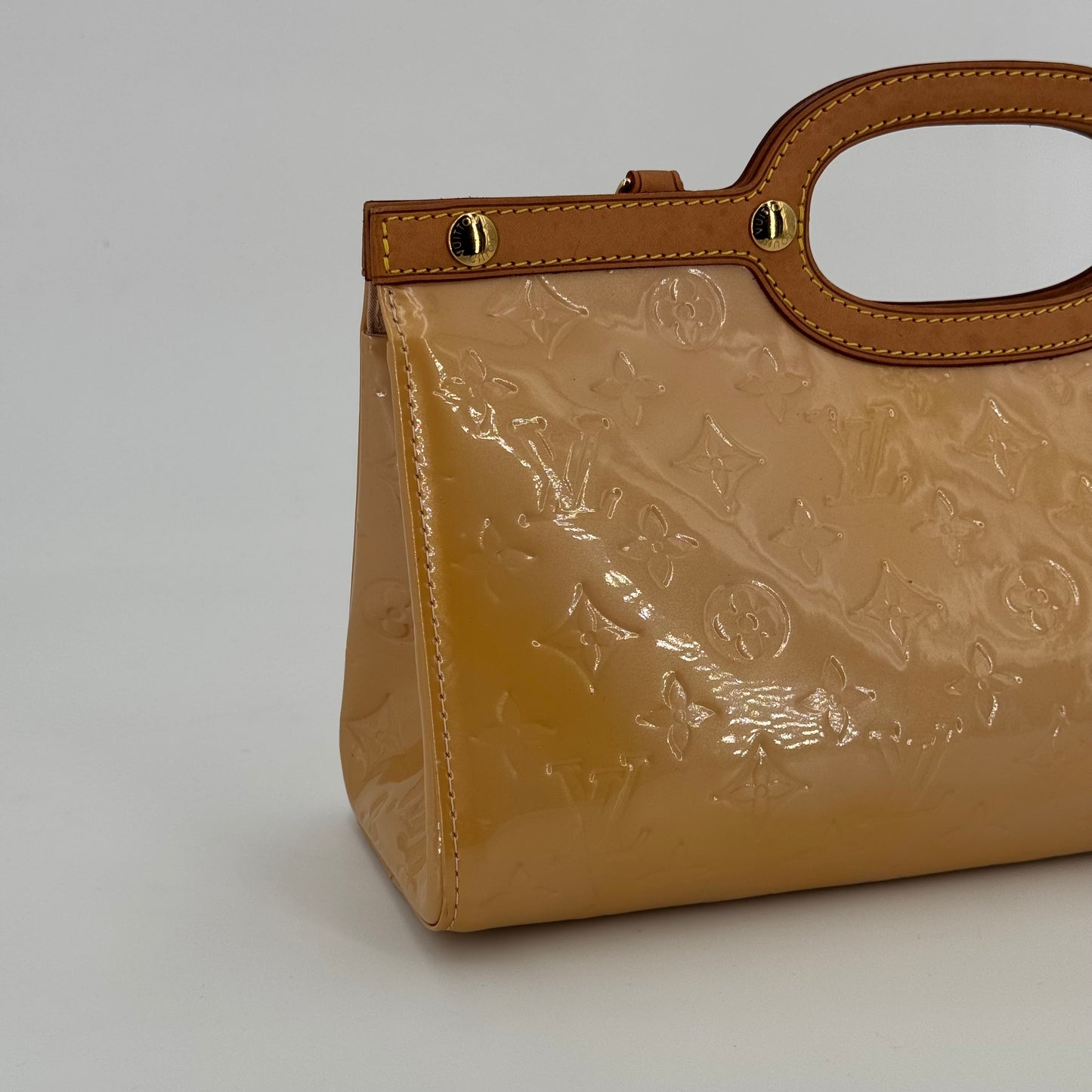 Louis Vuitton Roxbury cappuccino
