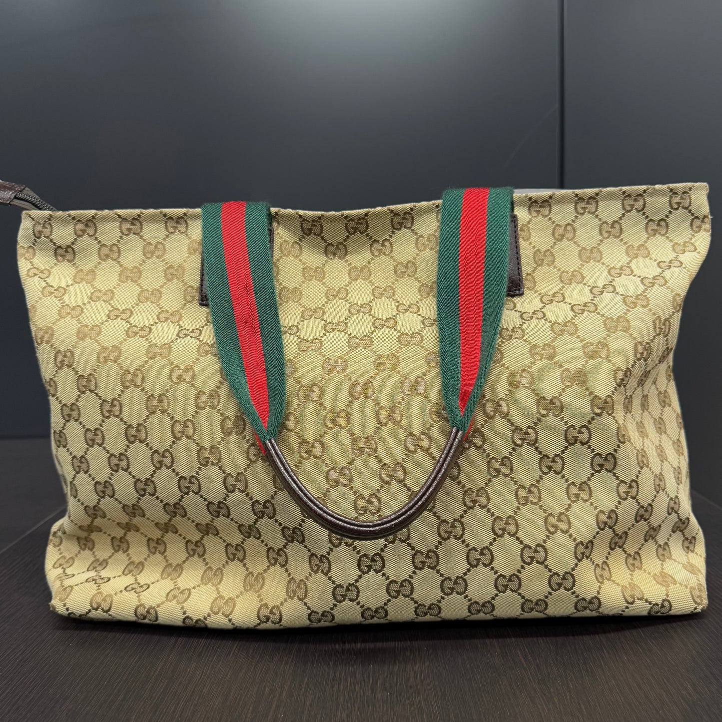 Gucci Shopping