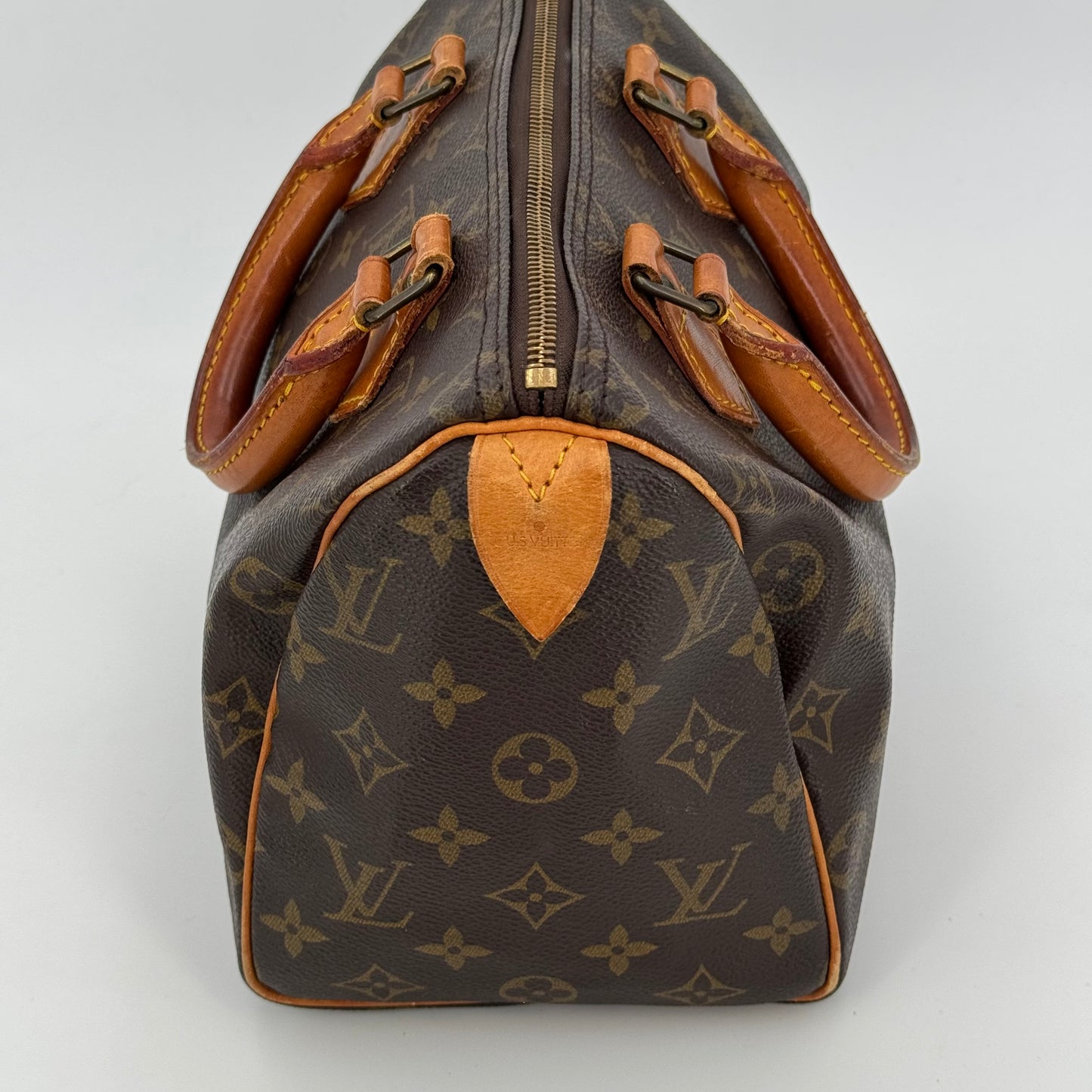 Louis Vuitton Speedy 25