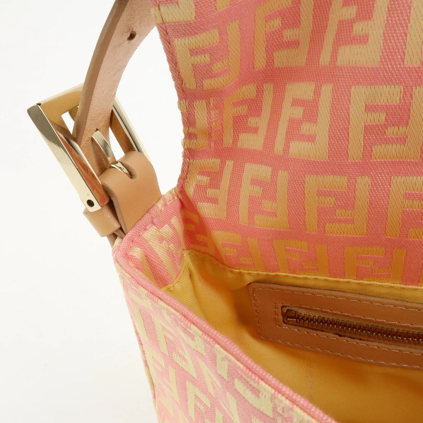 Fendi Baguette