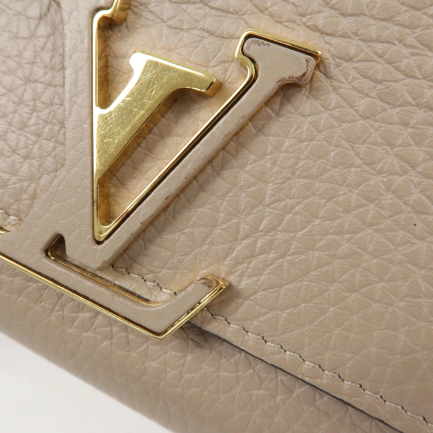 Louis Vuitton Portefeuille capucine