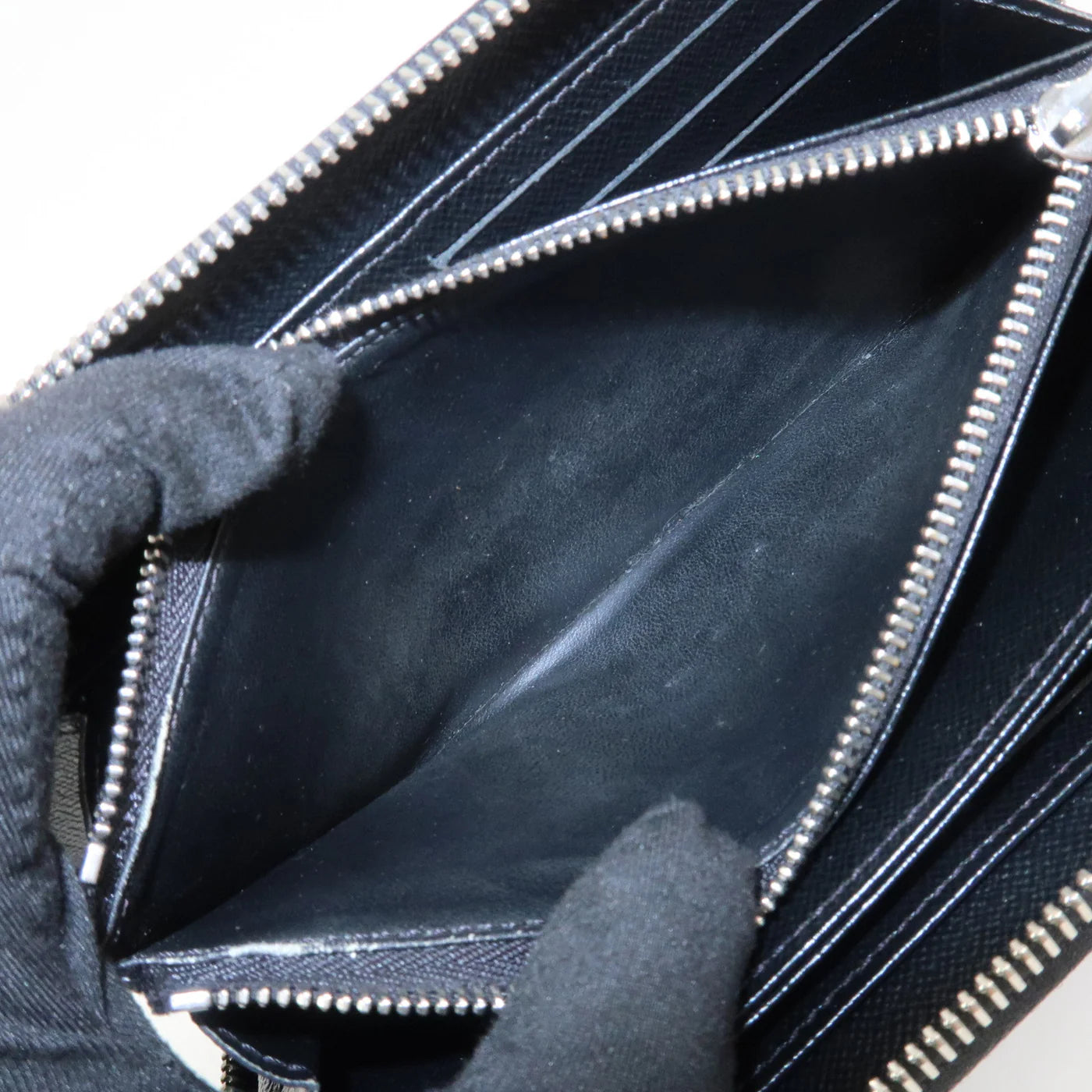 Louis Vuitton Zippy long
