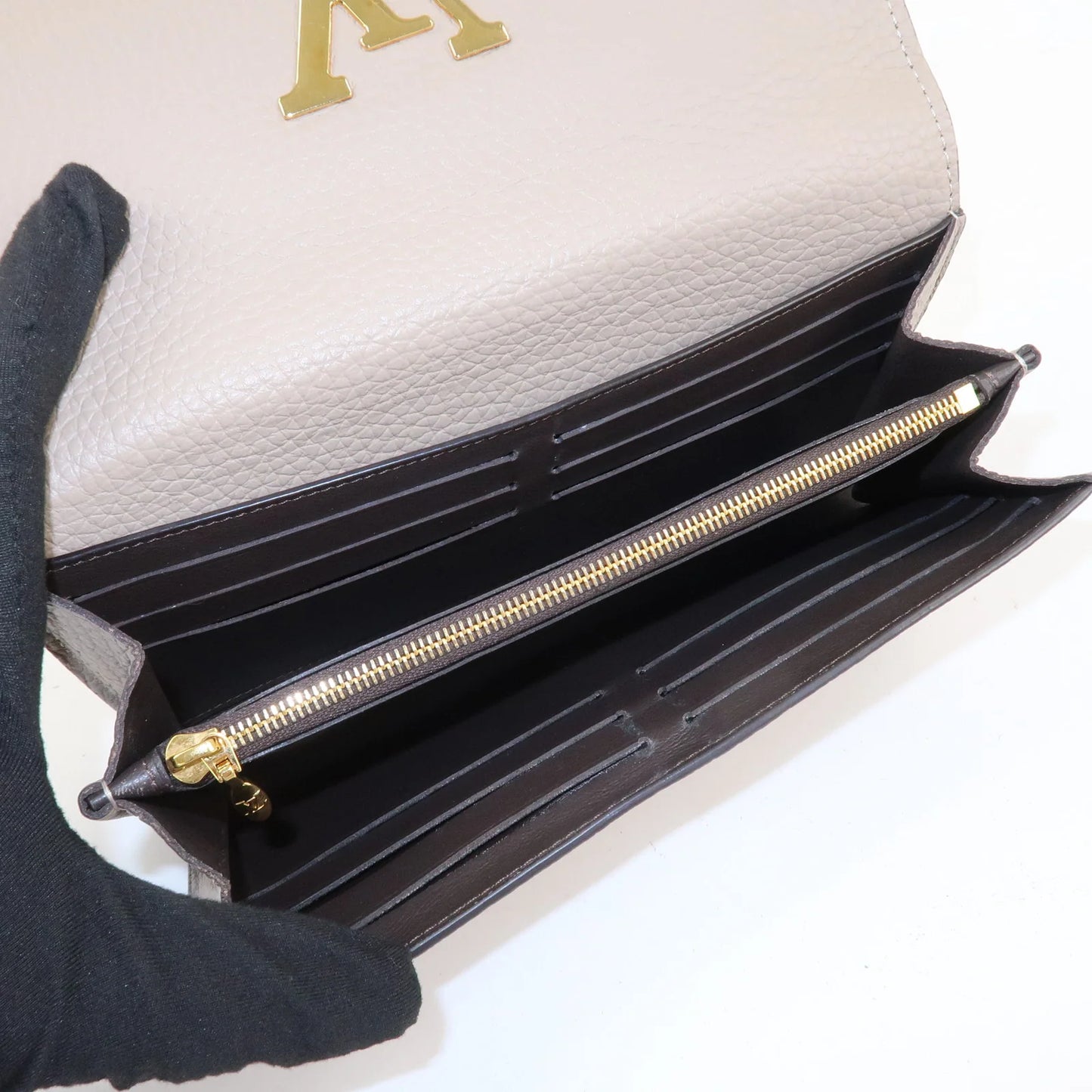Louis Vuitton Portefeuille capucine