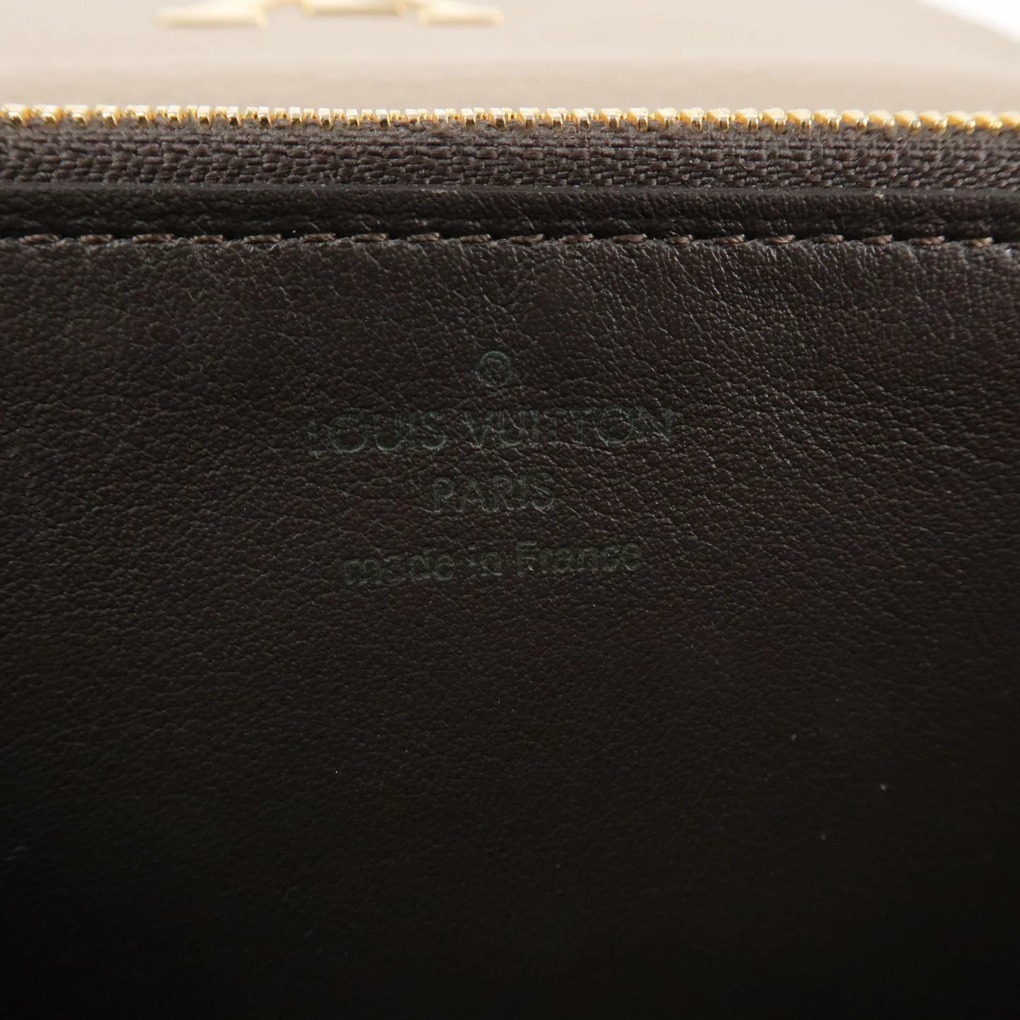Louis Vuitton Portefeuille capucine