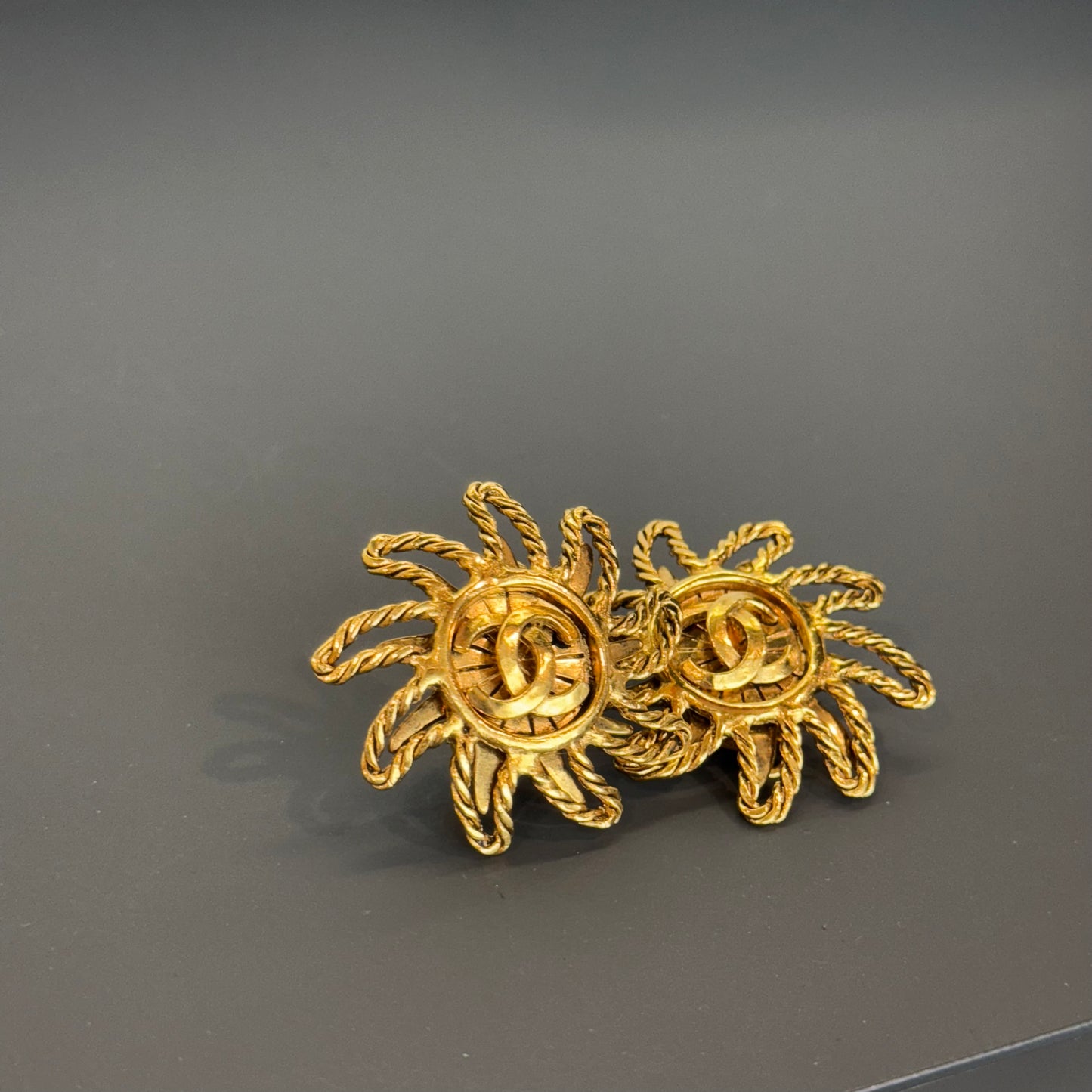 Chanel Clips D’Oreilles