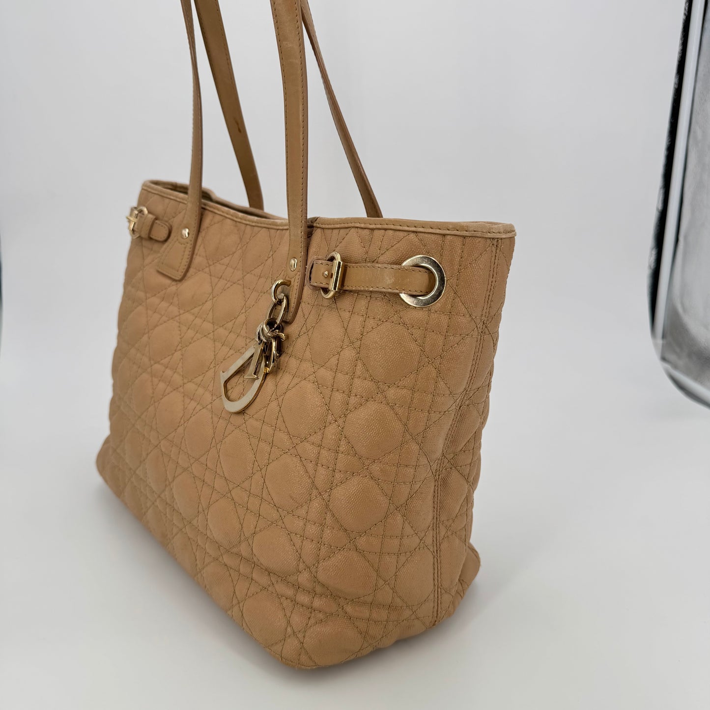 Dior Shopping