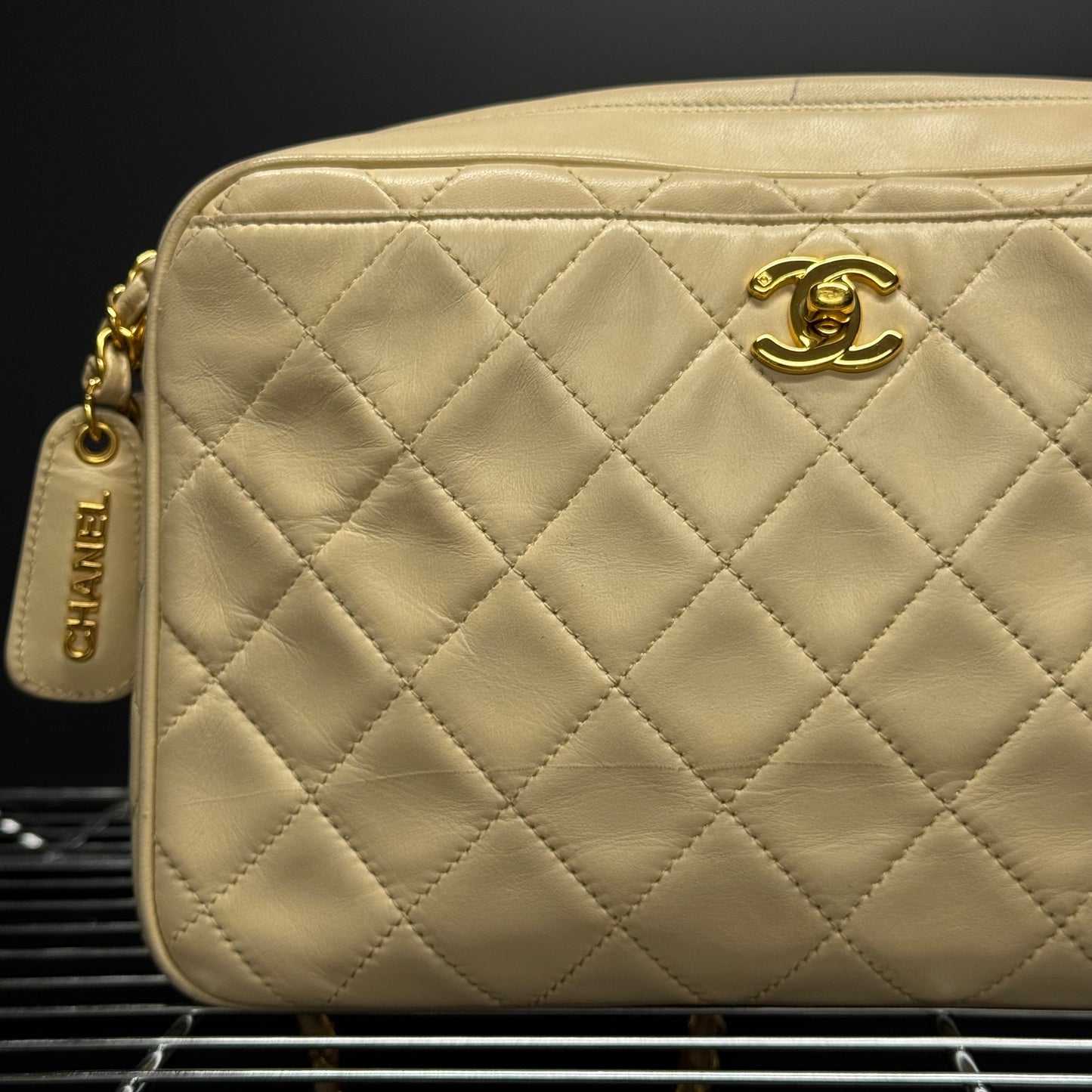 Chanel Caméra Beige