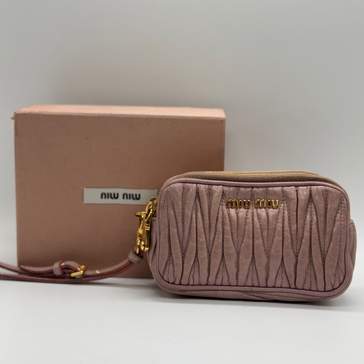 Miu Miu Camera