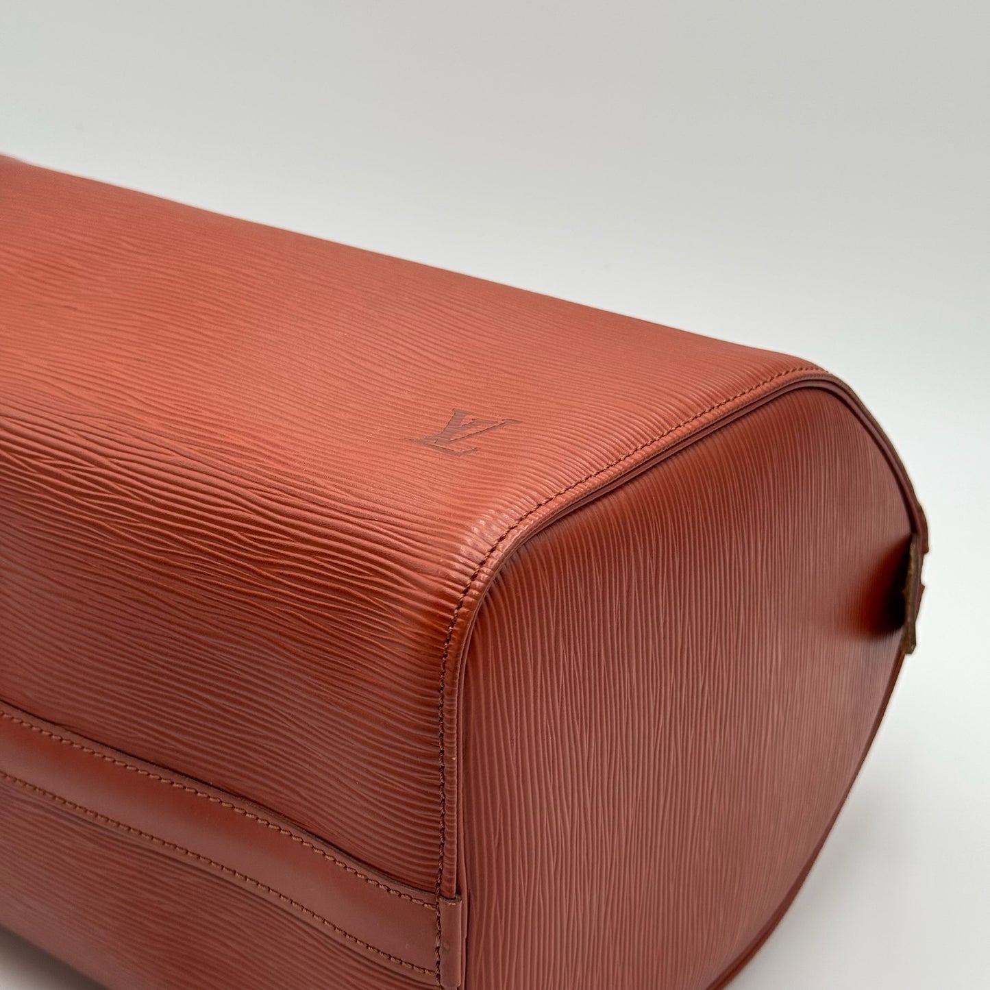 Louis Vuitton Speedy Épi 30