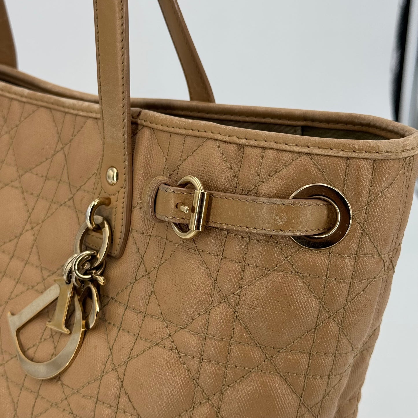 Dior Shopping