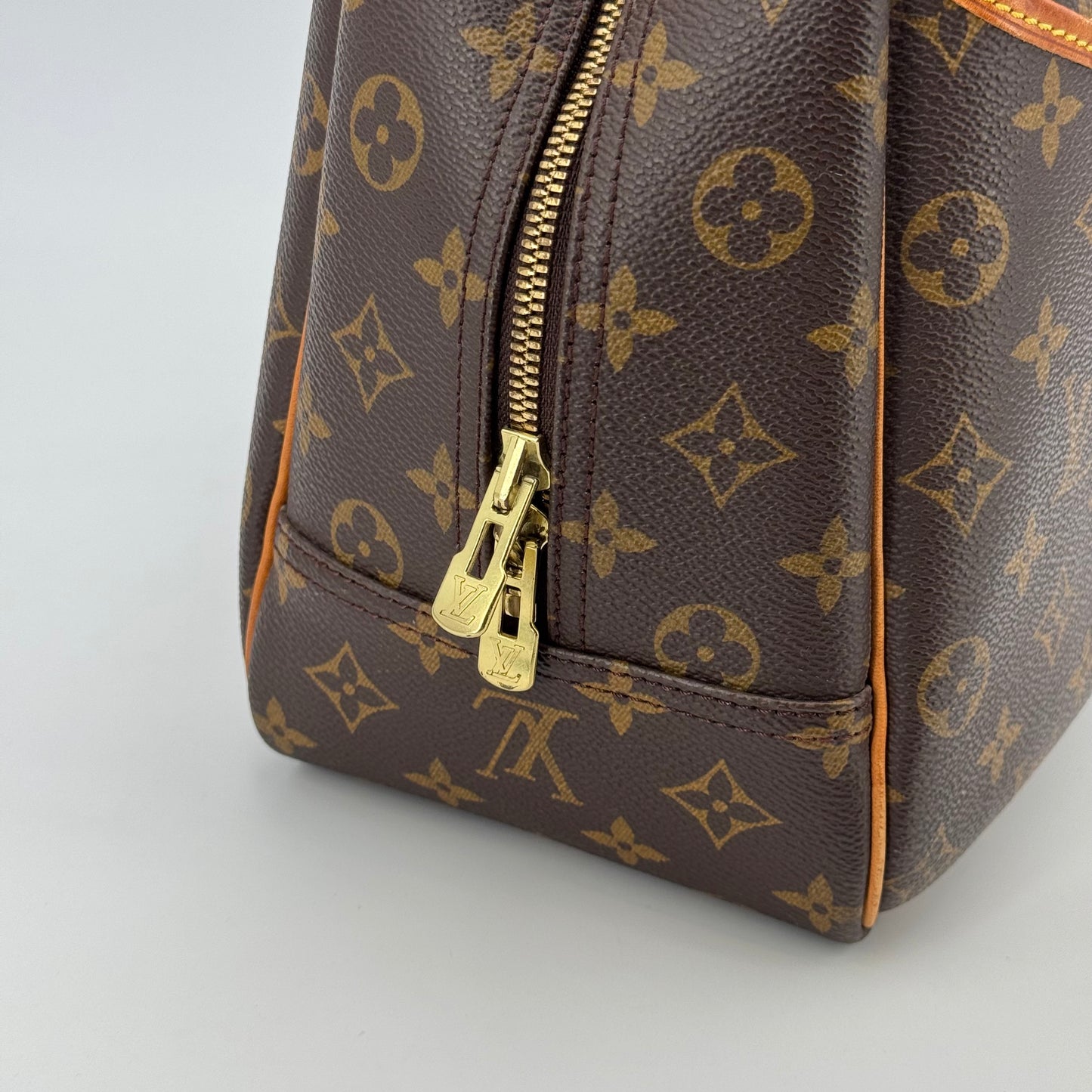 Louis Vuitton Deauville