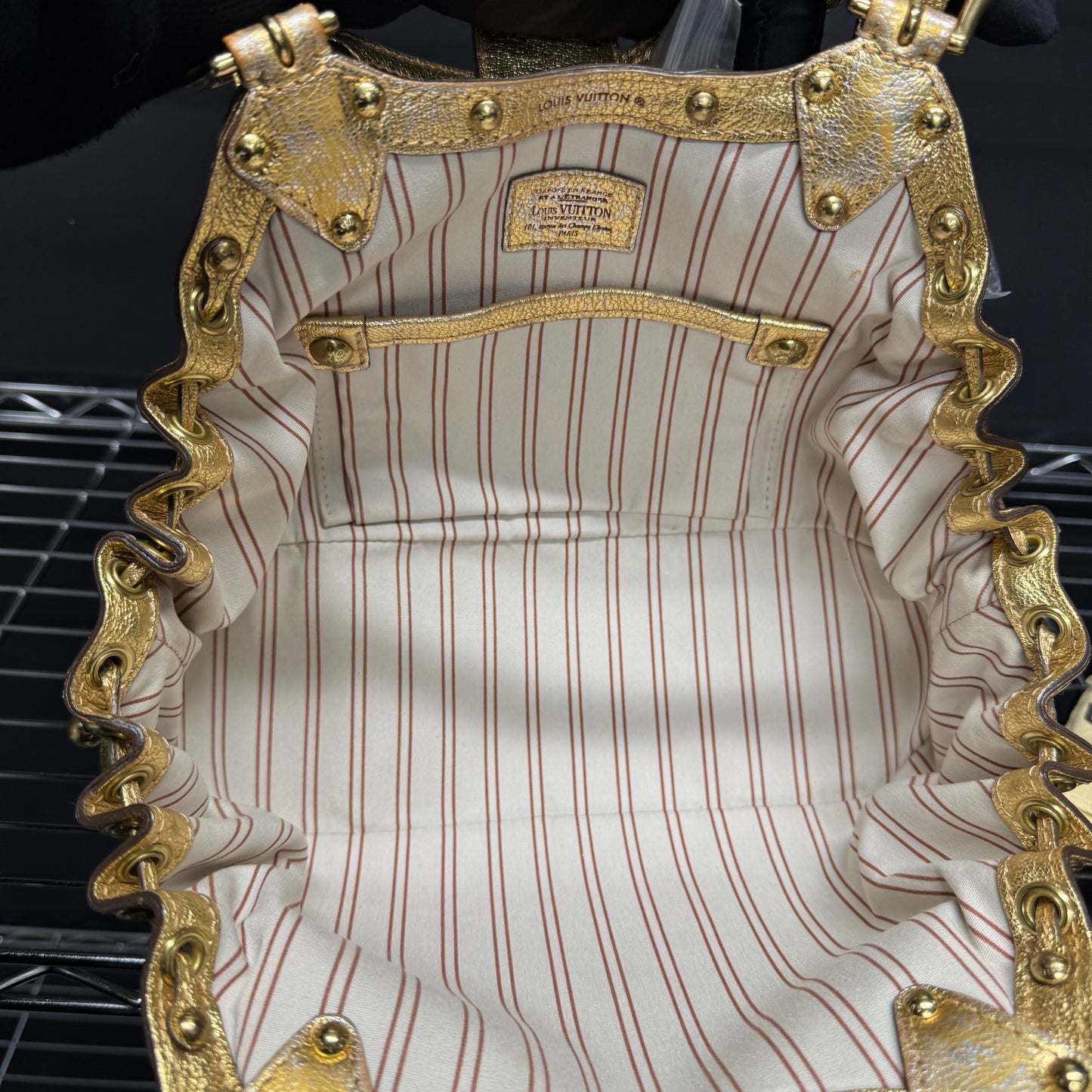 Louis Vuitton Theda