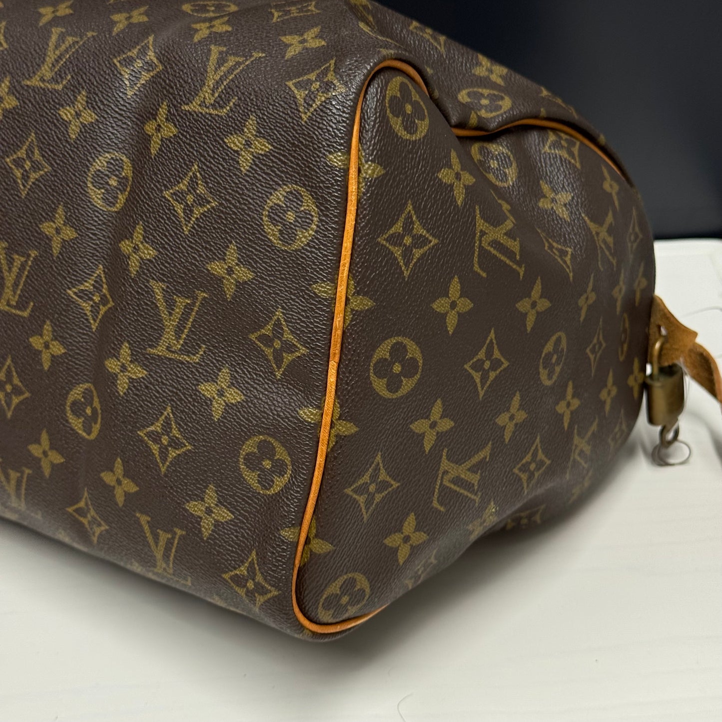 Louis Vuitton Speedy 35