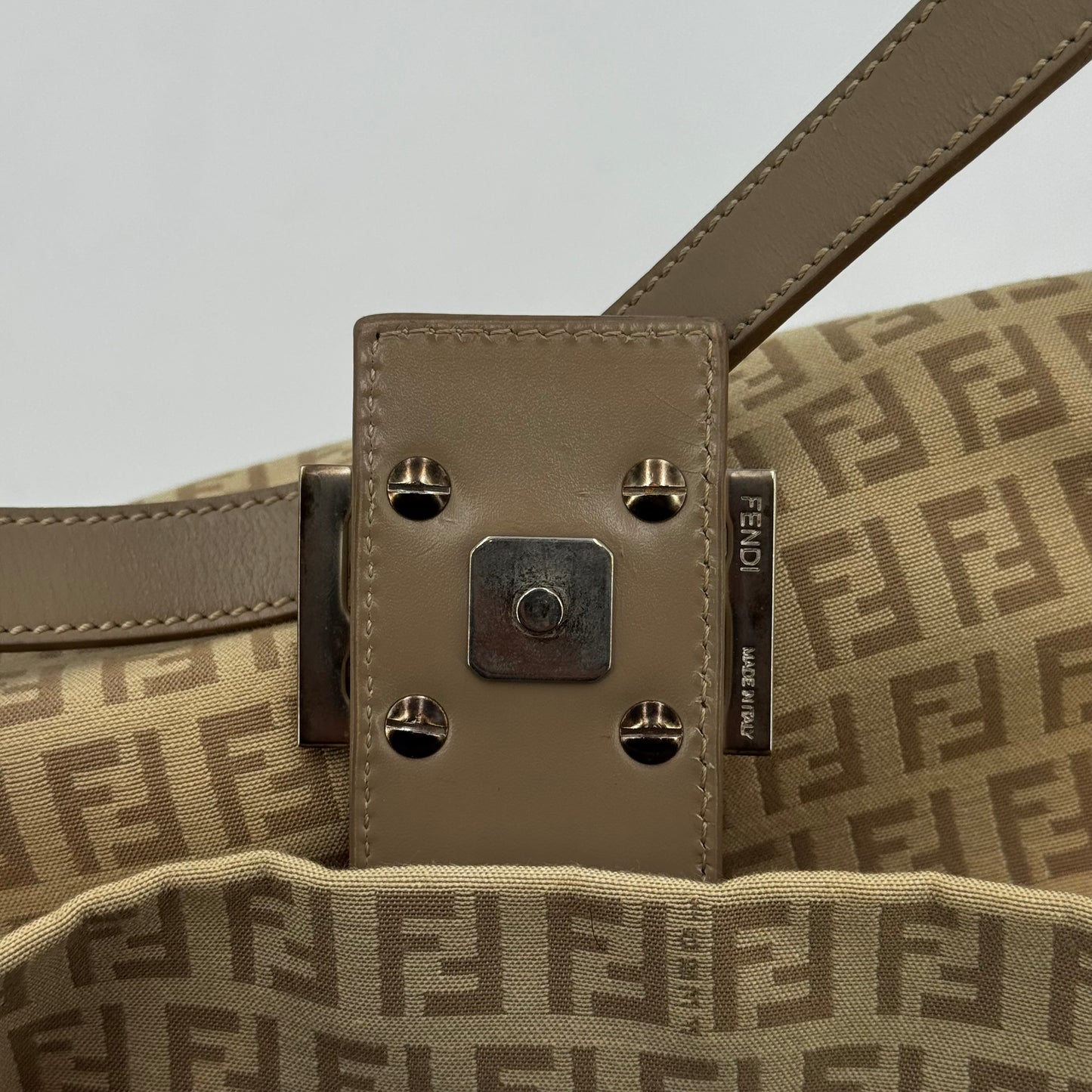 Fendi Baguette Mama