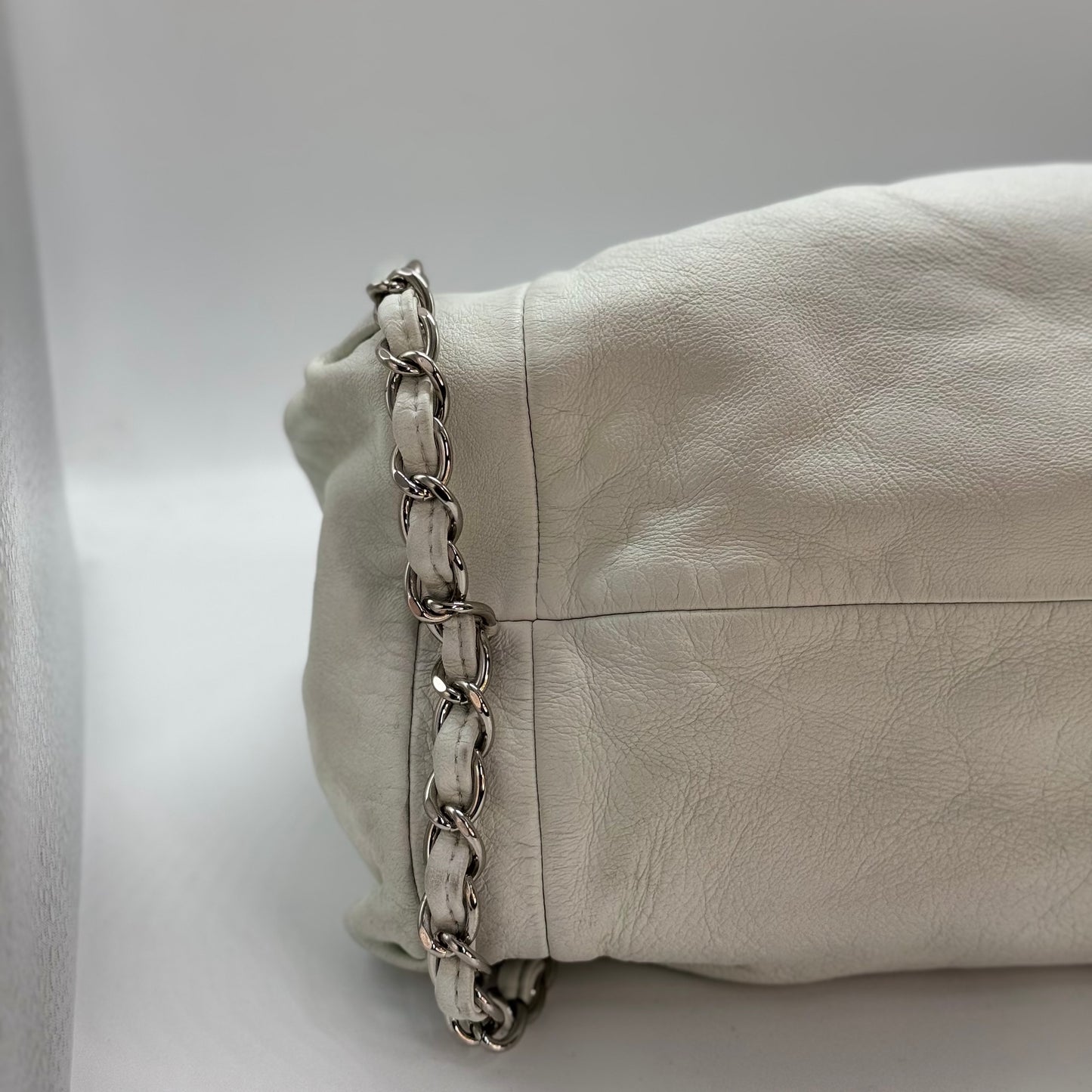 Chanel Cabas