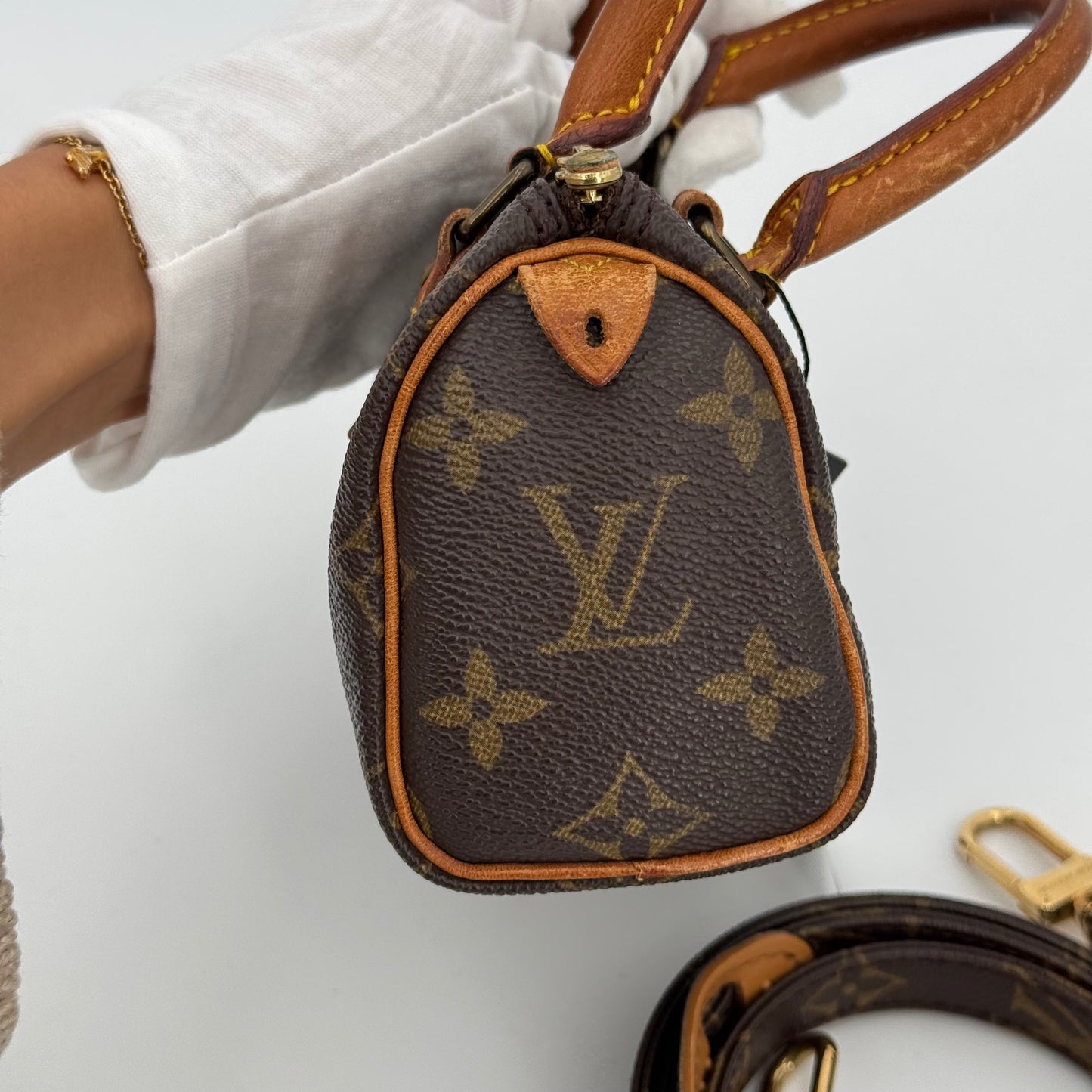 Louis Vuitton Nano Speedy