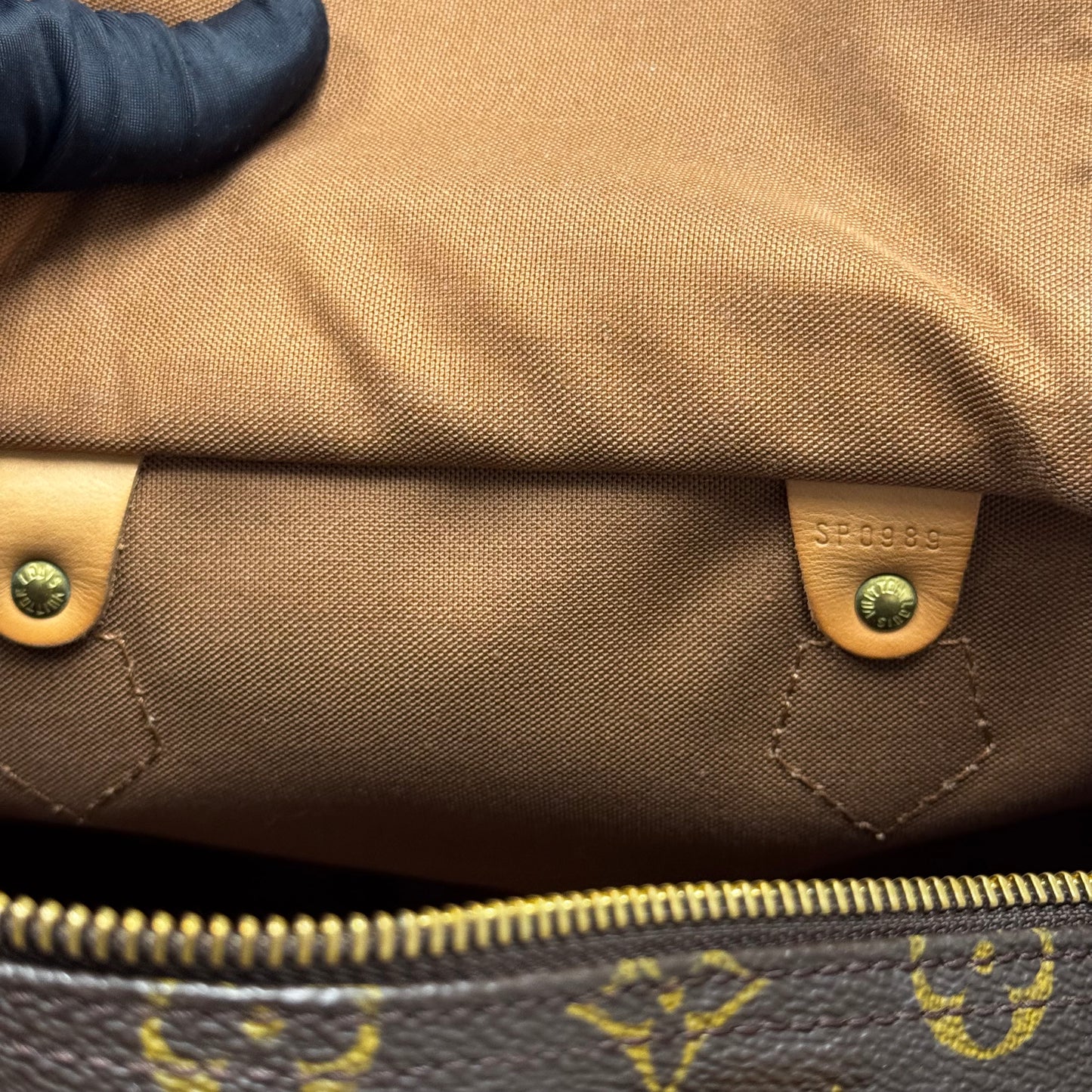 Louis Vuitton Speedy 35