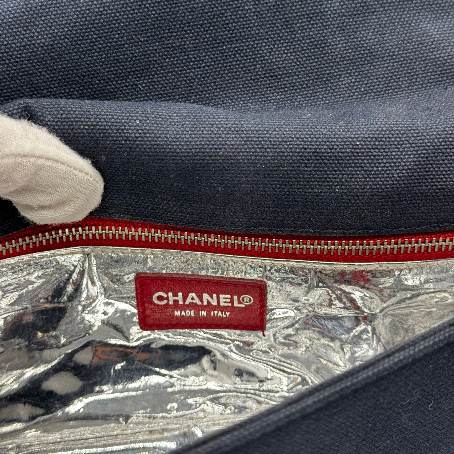 Chanel Baguette 5