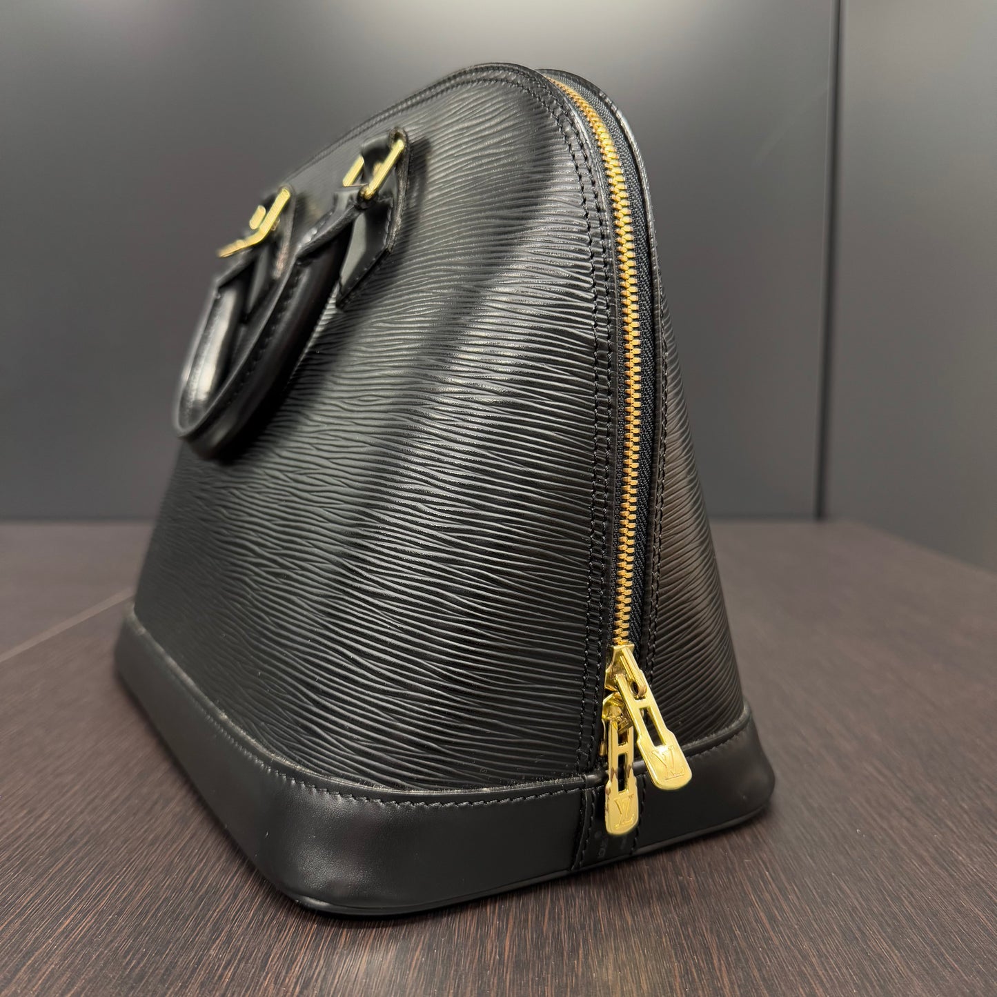 Louis Vuitton Alma