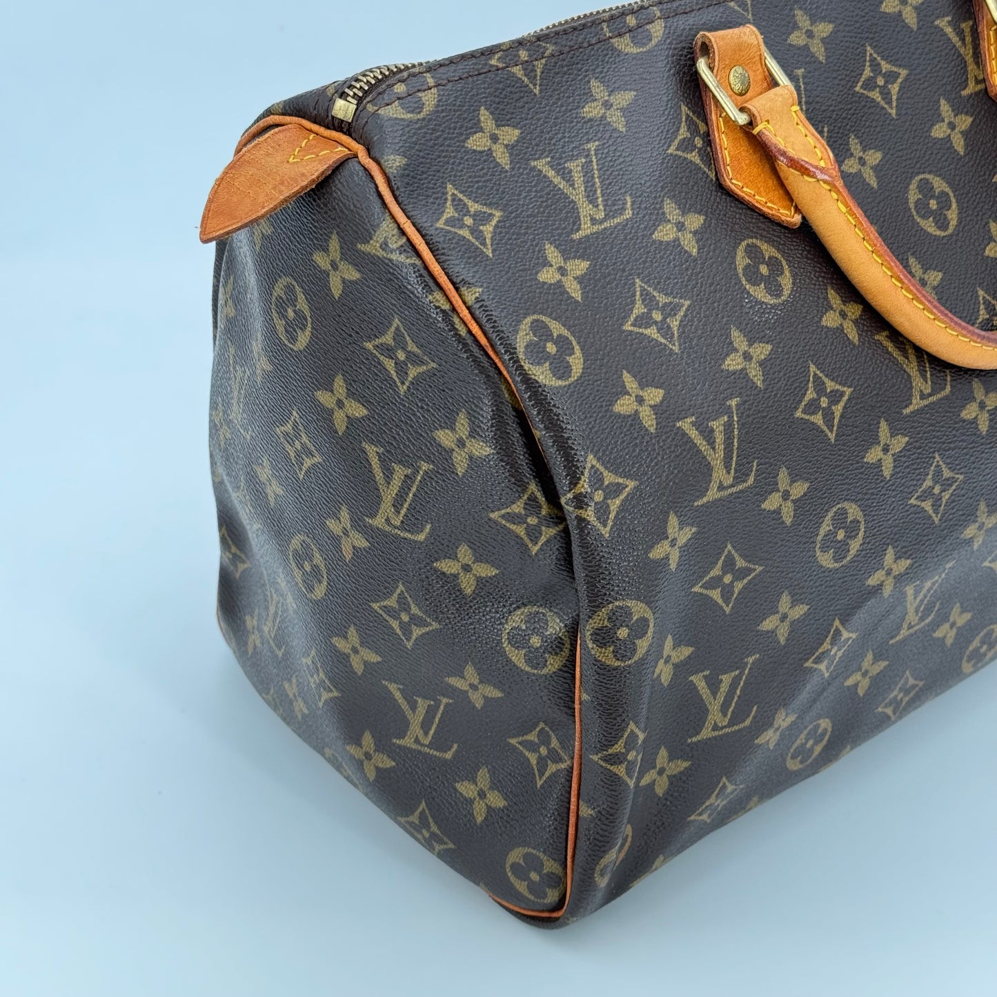 Louis Vuitton Speedy 35