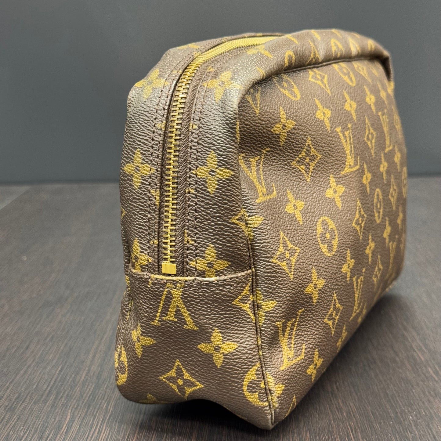 Louis Vuitton trousse de toilette GM