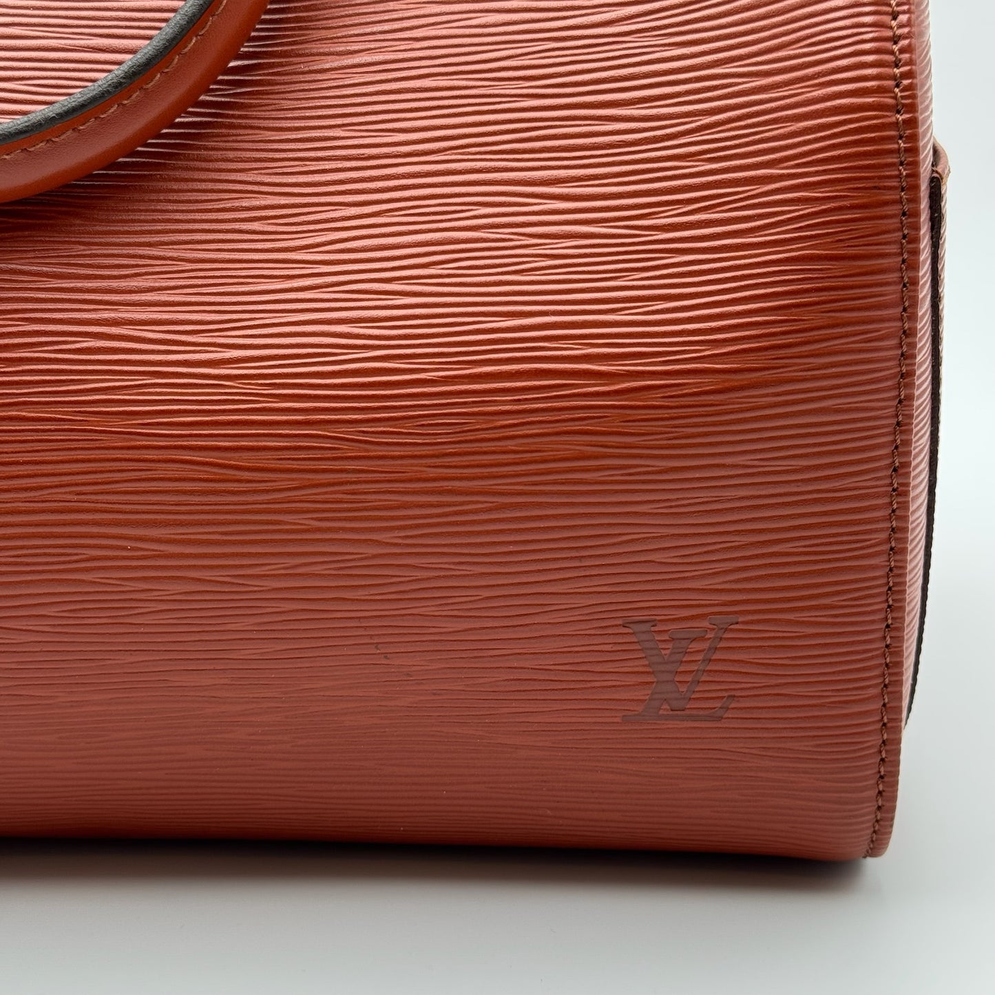 Louis Vuitton Speedy Épi 30