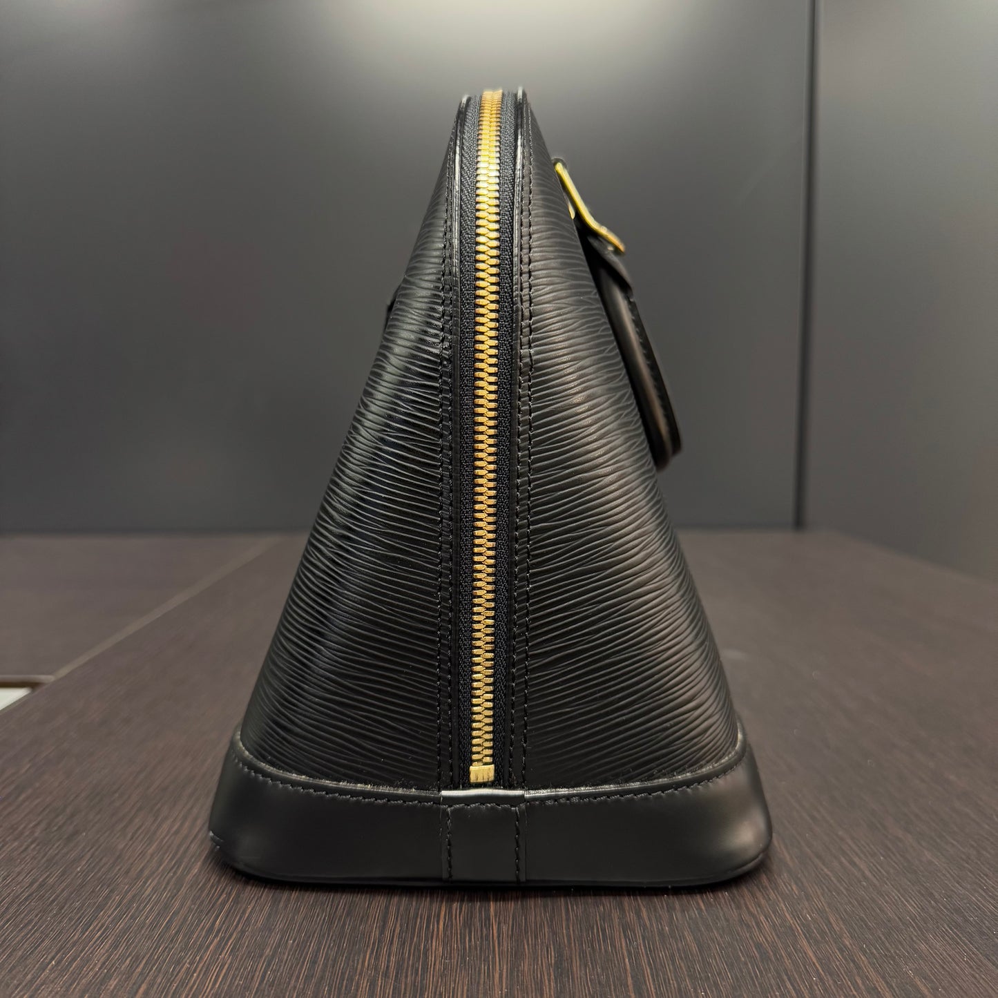 Louis Vuitton Alma