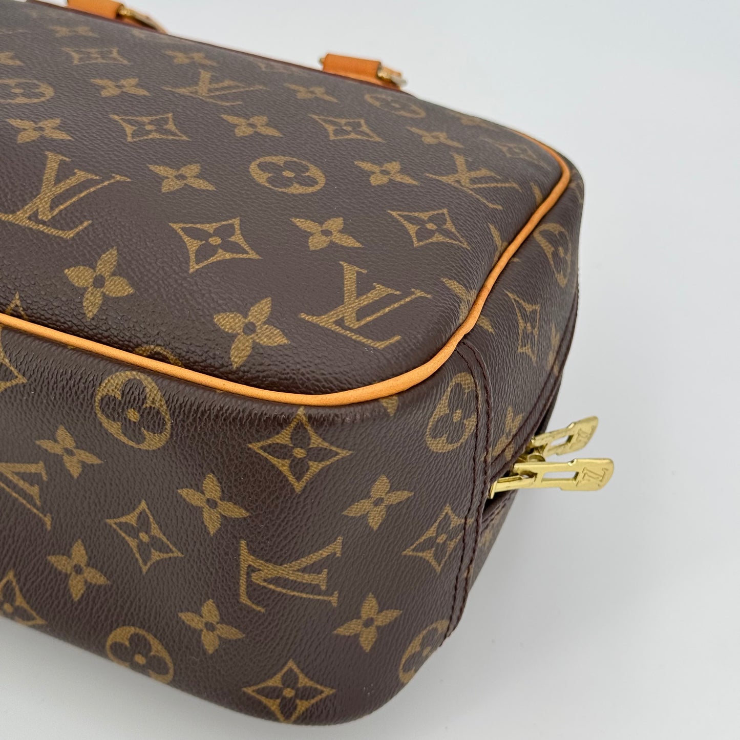 Louis Vuitton Trouville