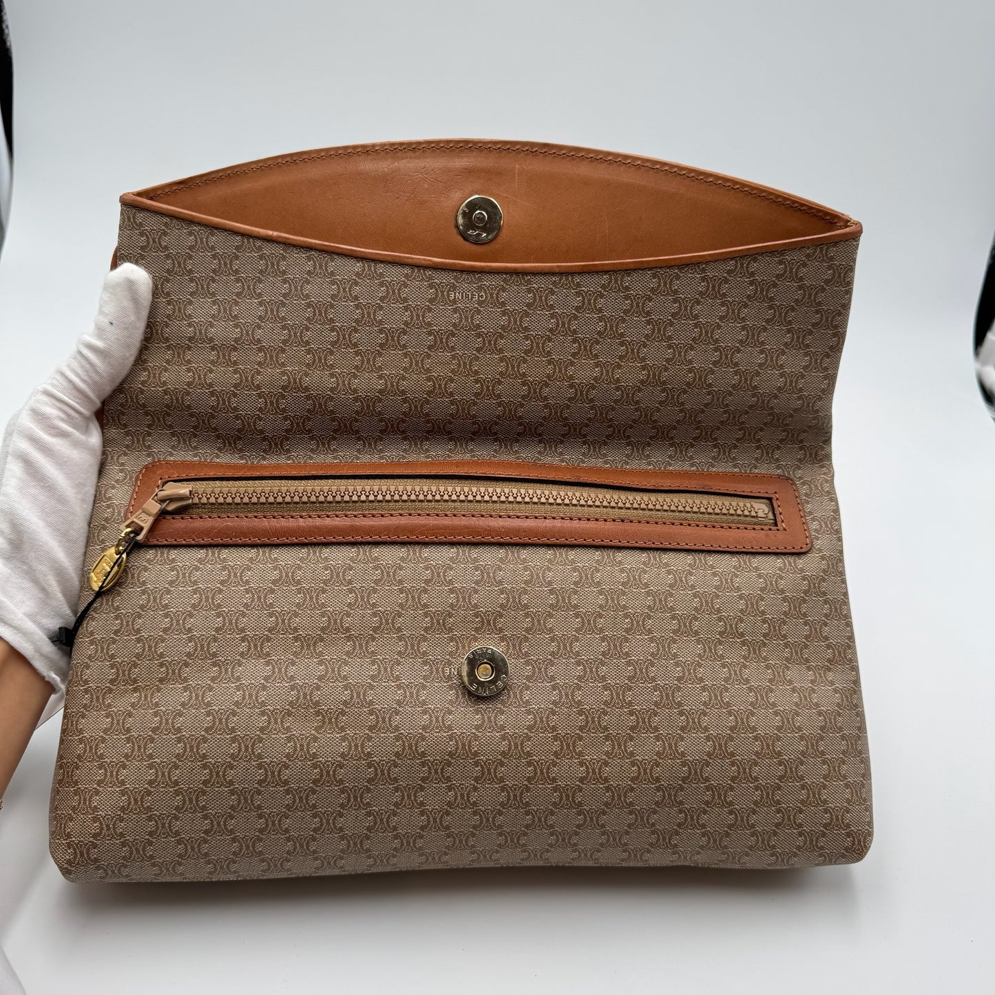 Celine Pochette