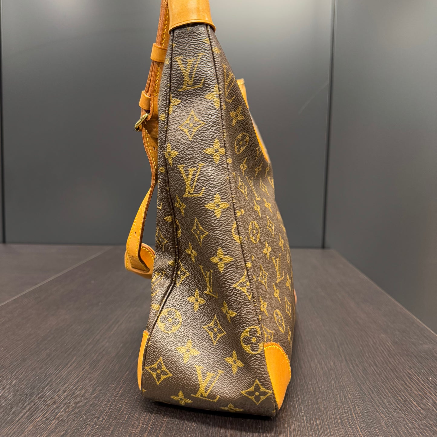 Louis Vuitton Boulogne