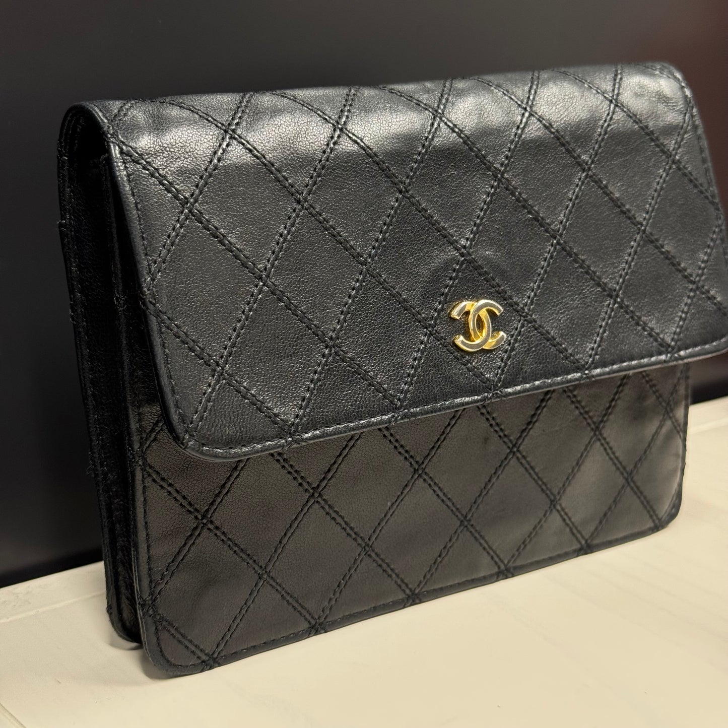 Chanel Pochette