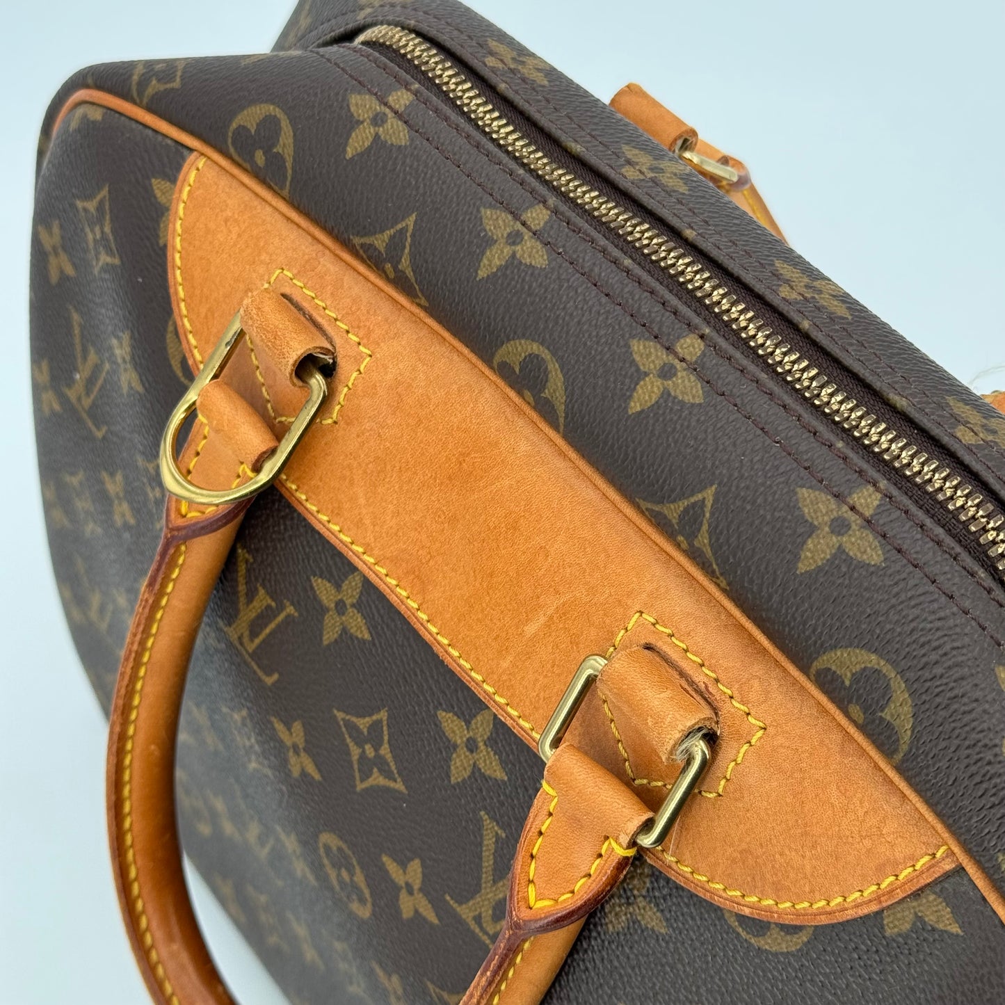 Louis Vuitton Deauville