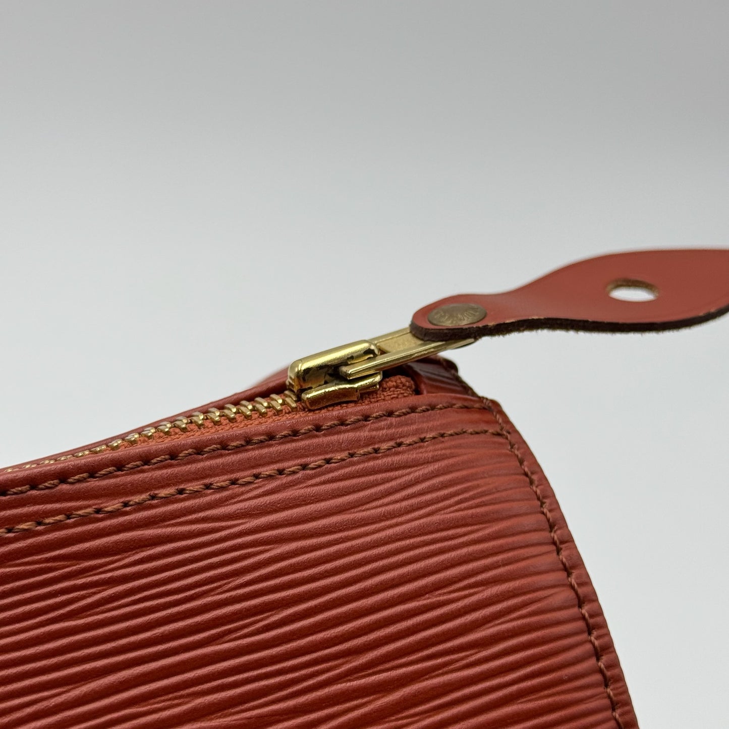 Louis Vuitton Speedy Épi 30