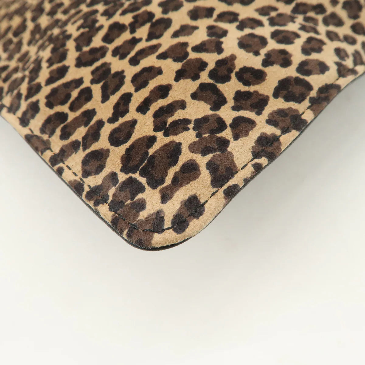 Loewe pochette léopard XL