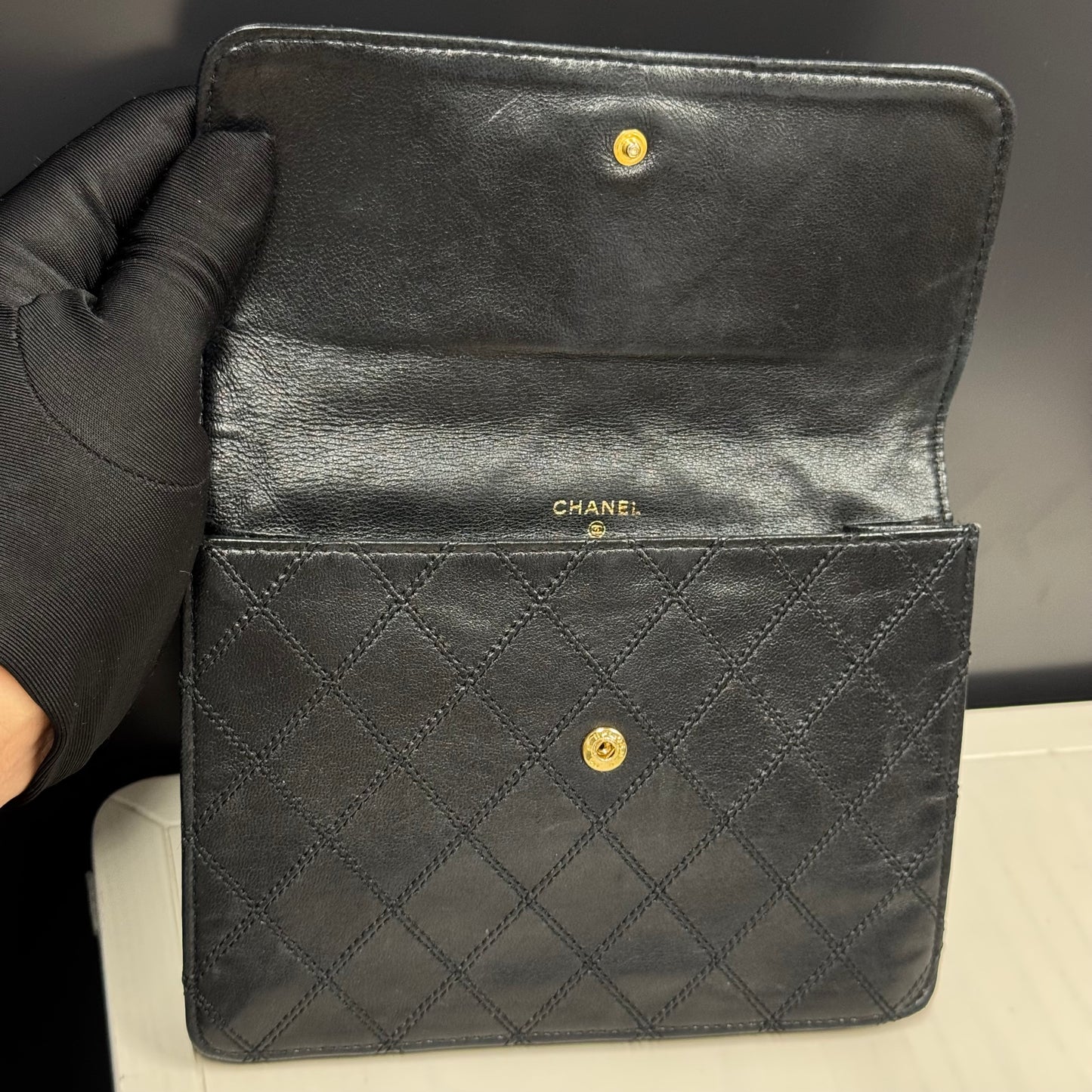 Chanel Pochette