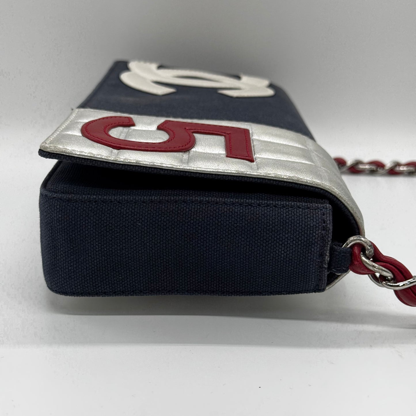 Chanel Baguette 5