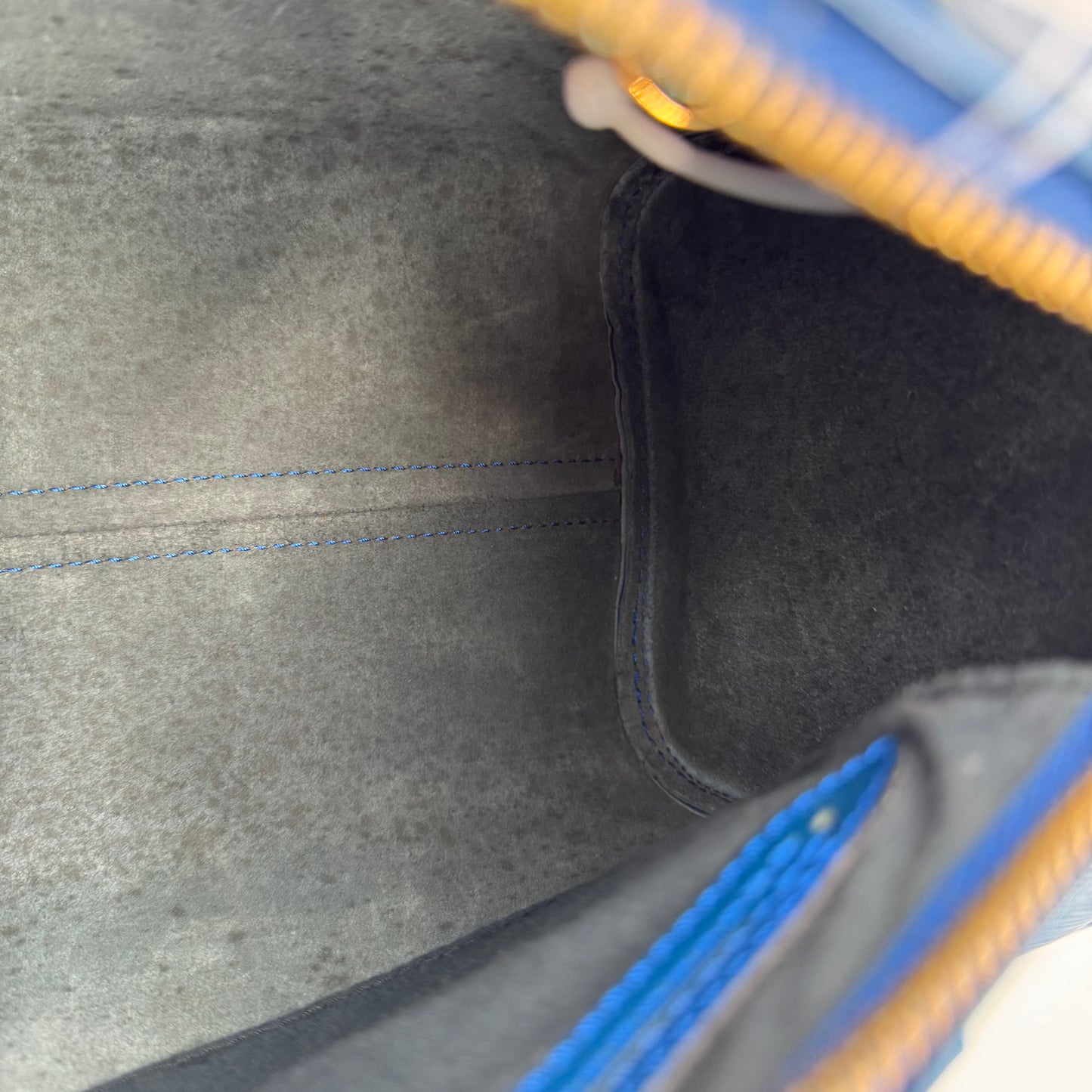Louis Vuitton speedy 25
