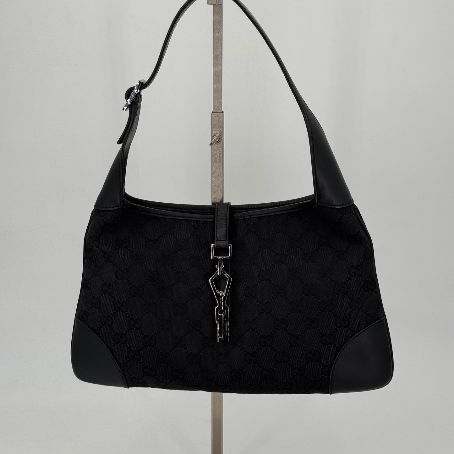 Gucci Jackie
