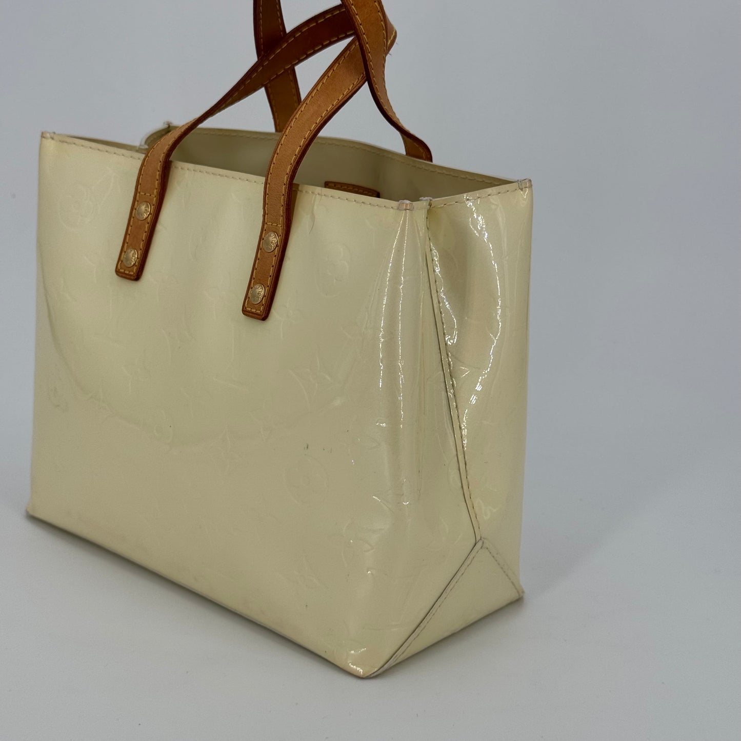 Louis Vuitton Reade *