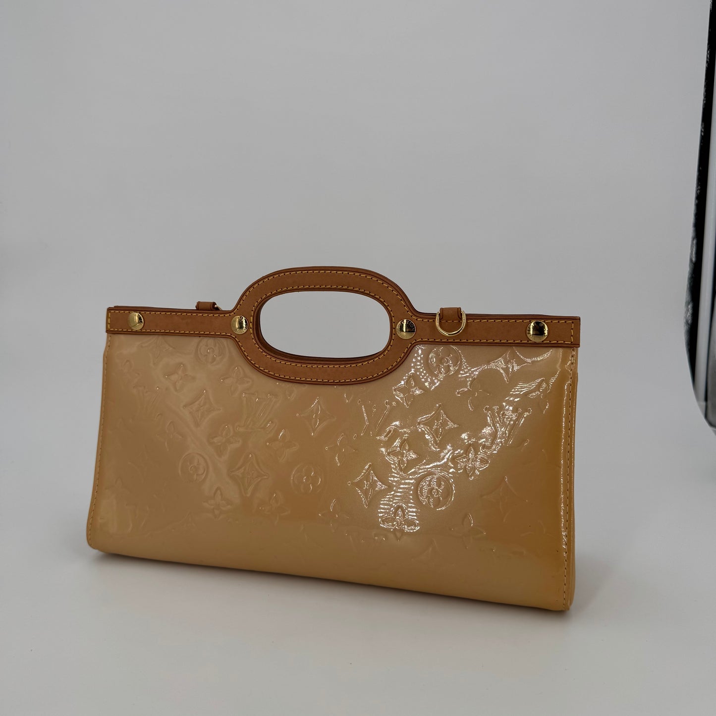 Louis Vuitton Roxbury cappuccino