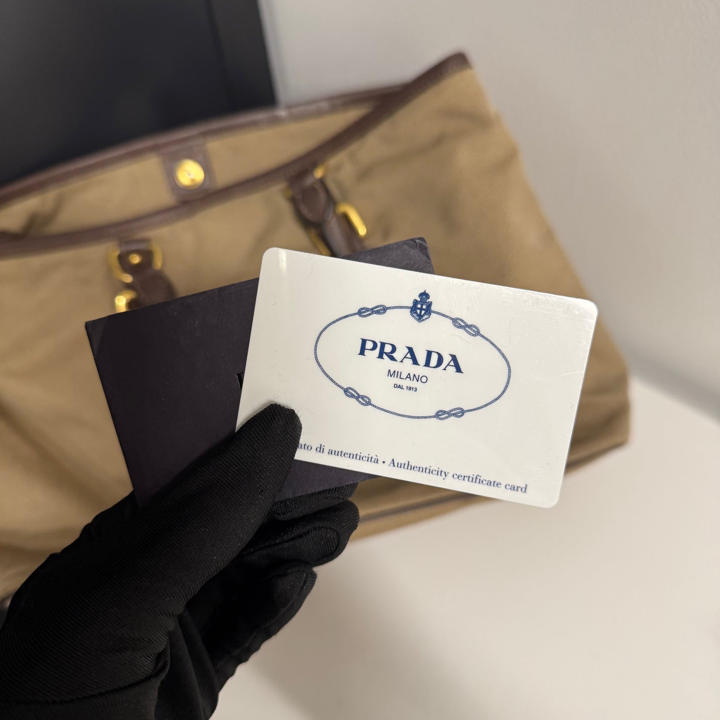 Prada shopping