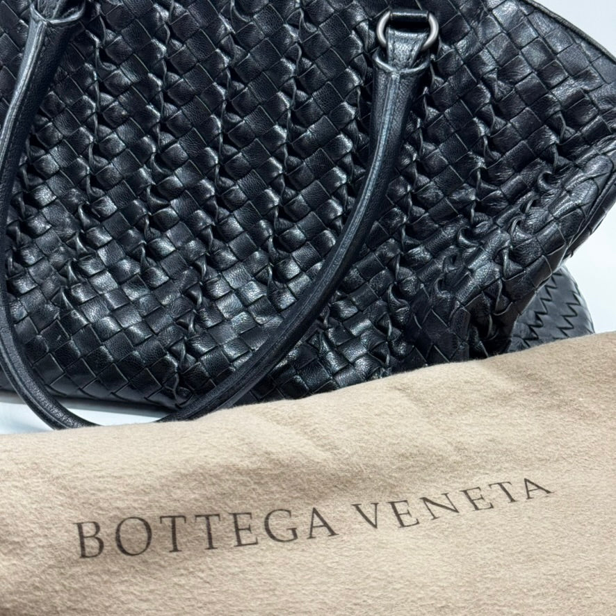 Bottega Veneta Shopping
